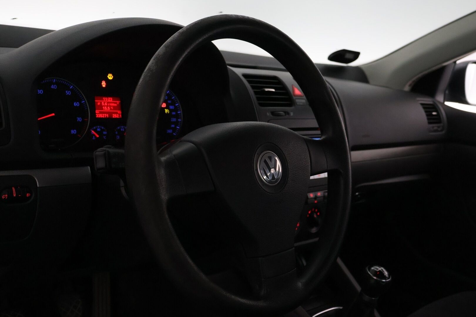 Volkswagen Jetta 2007 Comfortline 1,4 103 kW TSI / YritysOutlet - Myydään vain yrityksille / - YritysOutlet - Myydään vain yrityksille / Suomi-auto / Vakkari / Lohko+sisäp. / Siisti! / Kulkee hienosti