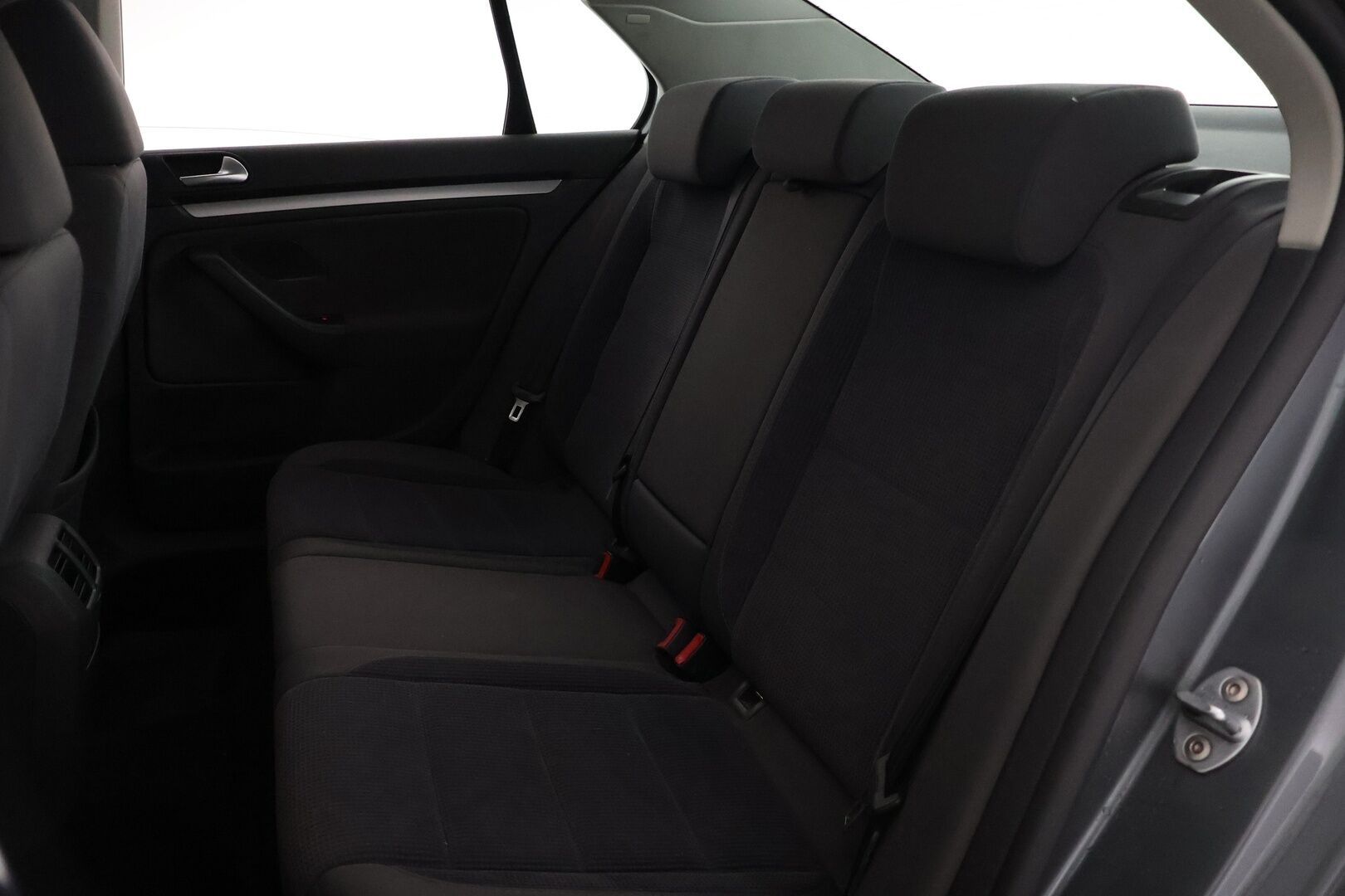 Volkswagen Jetta 2007 Comfortline 1,4 103 kW TSI / YritysOutlet - Myydään vain yrityksille / - YritysOutlet - Myydään vain yrityksille / Suomi-auto / Vakkari / Lohko+sisäp. / Siisti! / Kulkee hienosti