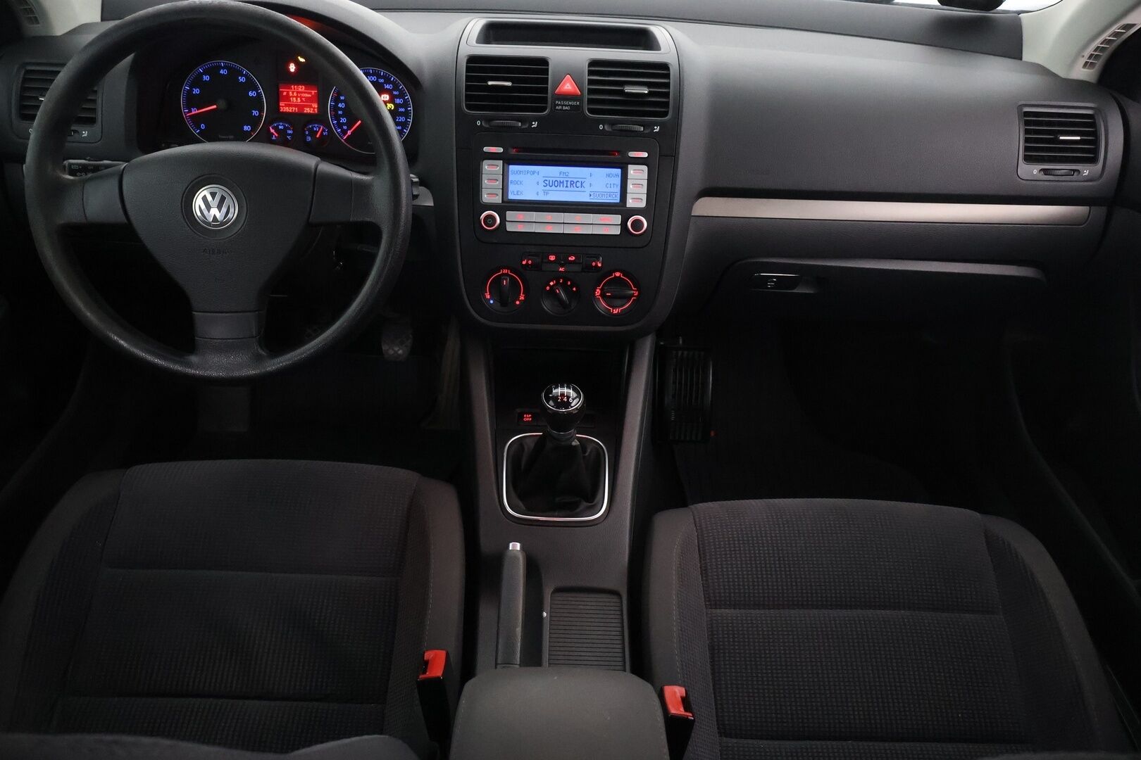 Volkswagen Jetta 2007 Comfortline 1,4 103 kW TSI / YritysOutlet - Myydään vain yrityksille / - YritysOutlet - Myydään vain yrityksille / Suomi-auto / Vakkari / Lohko+sisäp. / Siisti! / Kulkee hienosti
