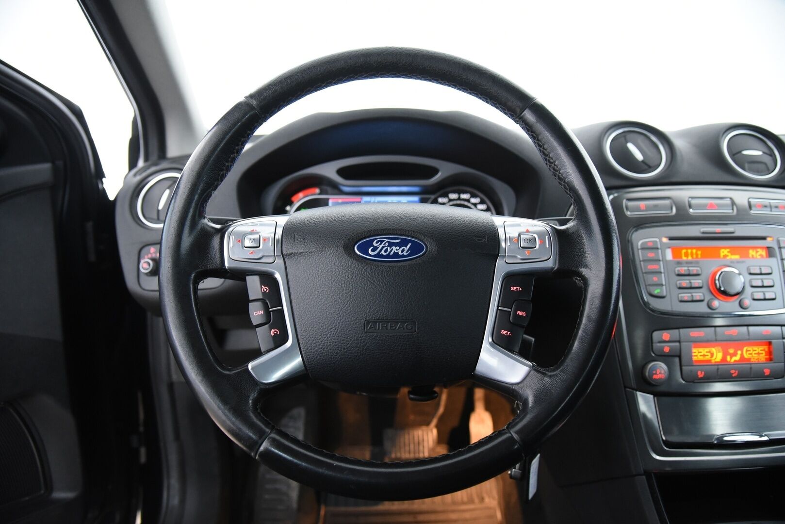 Ford Mondeo 2010 2,0 TDCi 163hv DPF PowerShift Titanium Business A6 Wagon / YritysOutlet - Myydään vain yrityksille - Tulossa Myyntiin!