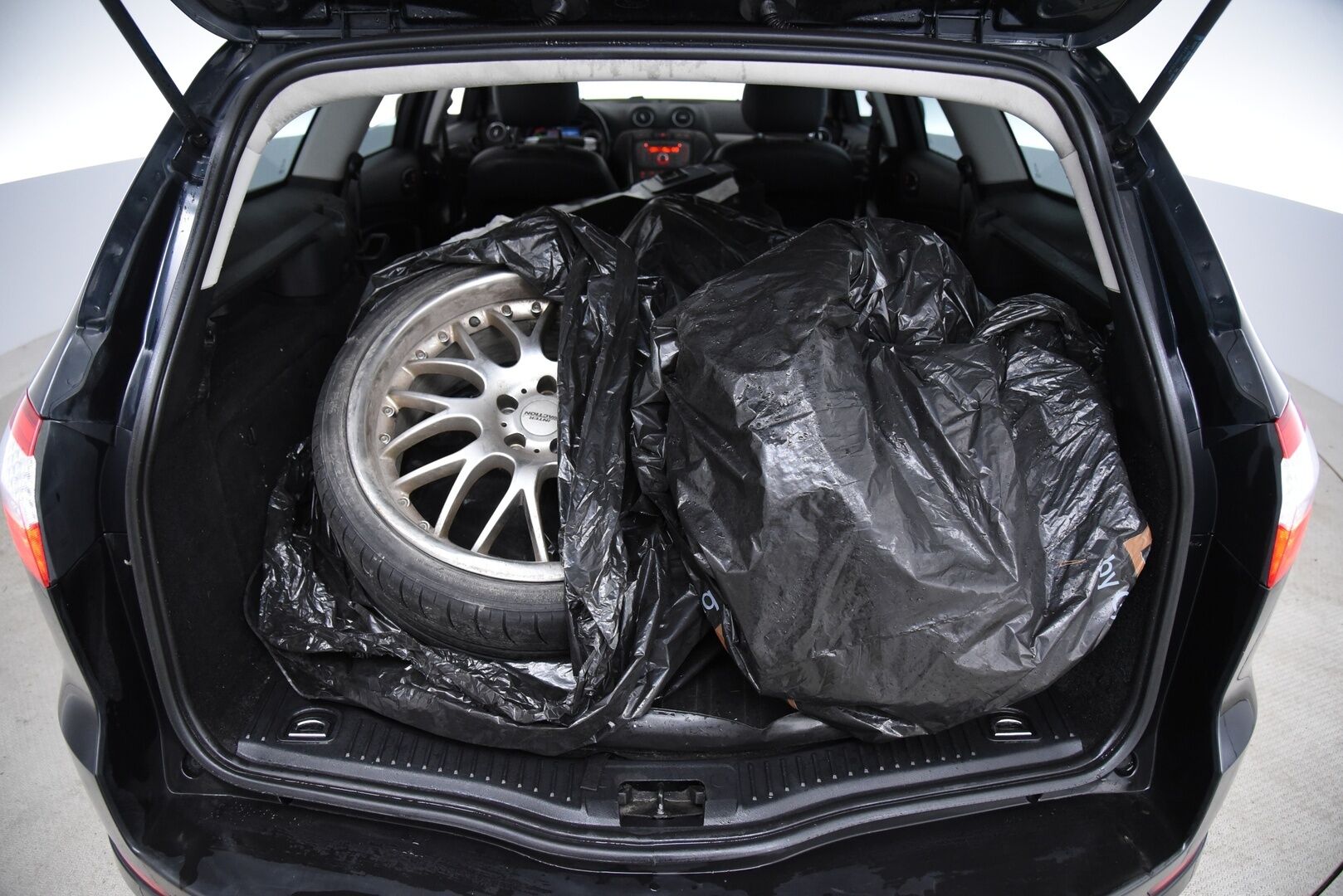 Ford Mondeo 2010 2,0 TDCi 163hv DPF PowerShift Titanium Business A6 Wagon / YritysOutlet - Myydään vain yrityksille - Tulossa Myyntiin!