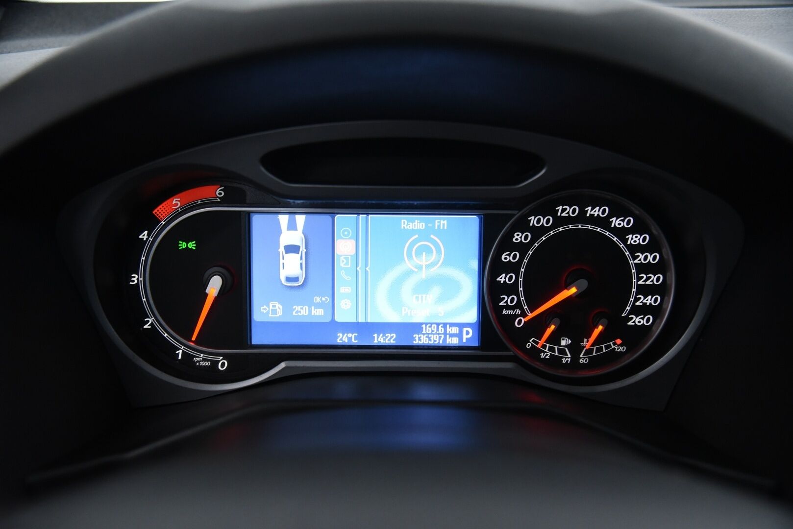 Ford Mondeo 2010 2,0 TDCi 163hv DPF PowerShift Titanium Business A6 Wagon / YritysOutlet - Myydään vain yrityksille - Tulossa Myyntiin!