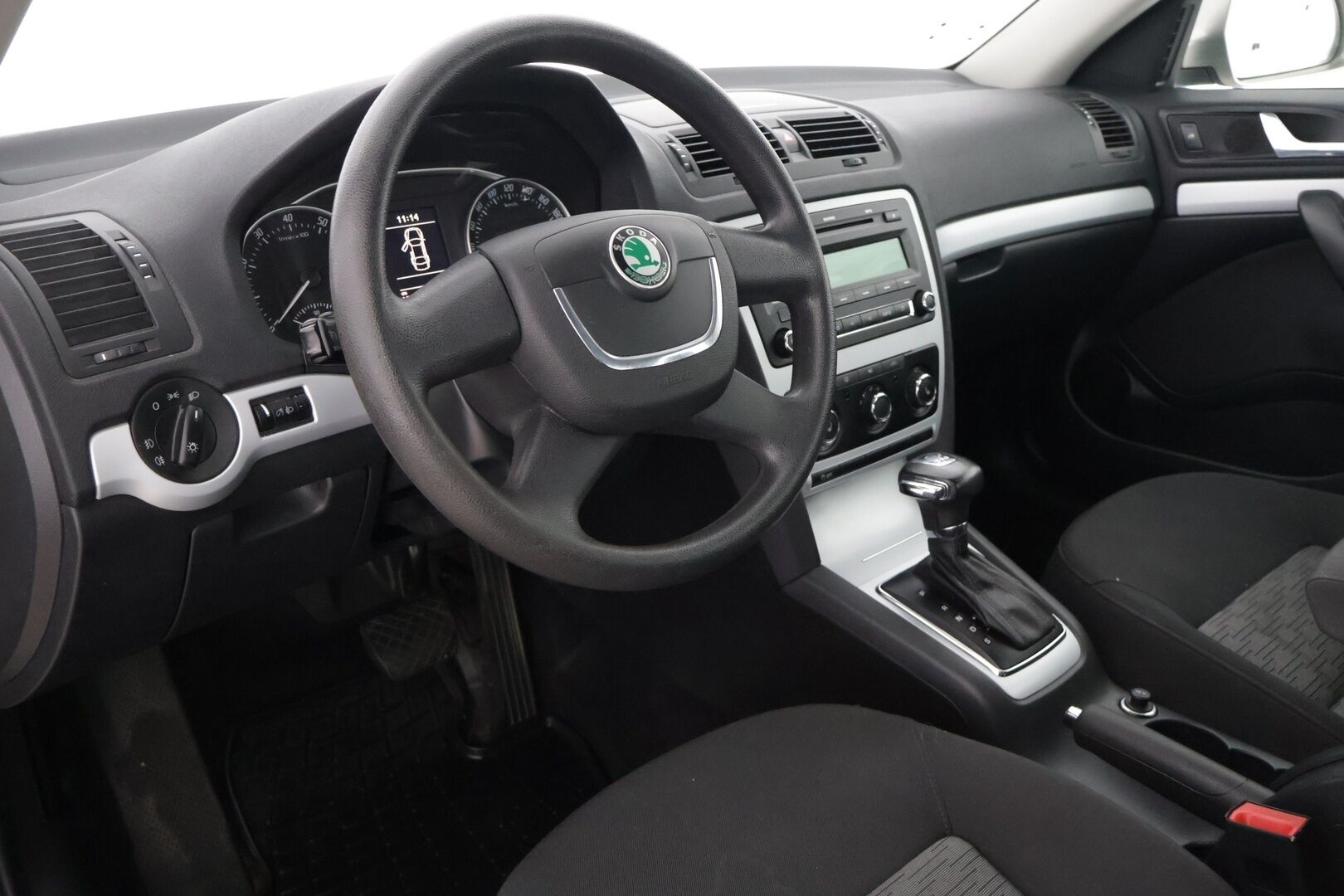 Skoda Octavia 2010 1.8 TFSI YritysOutlet - Myydään vain yrityksille - *Suomi-auto / Vakionopeudensäädin / Öljynkulutusremontti ja ketjun vaihto tehty 2017!*