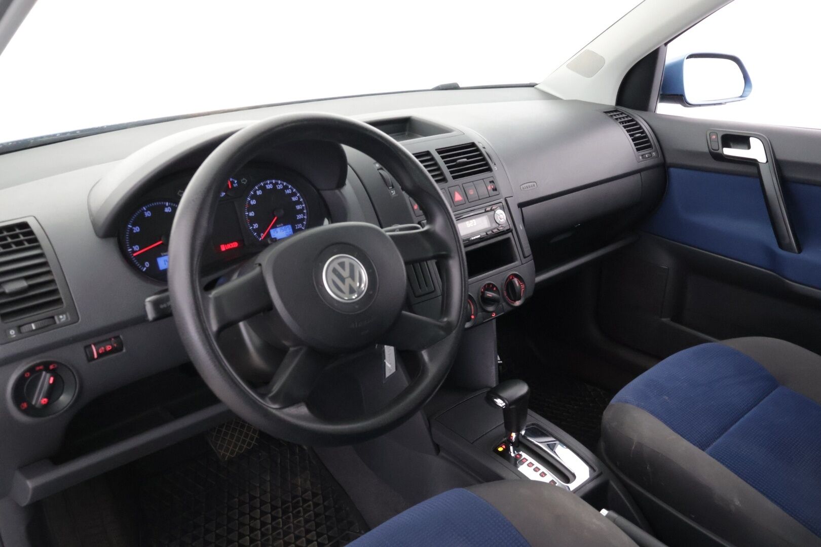 Volkswagen Polo 2005 4D POLO HATCHBACK 1.4 AUTOMATIC *Myydään huutokaupat.com*