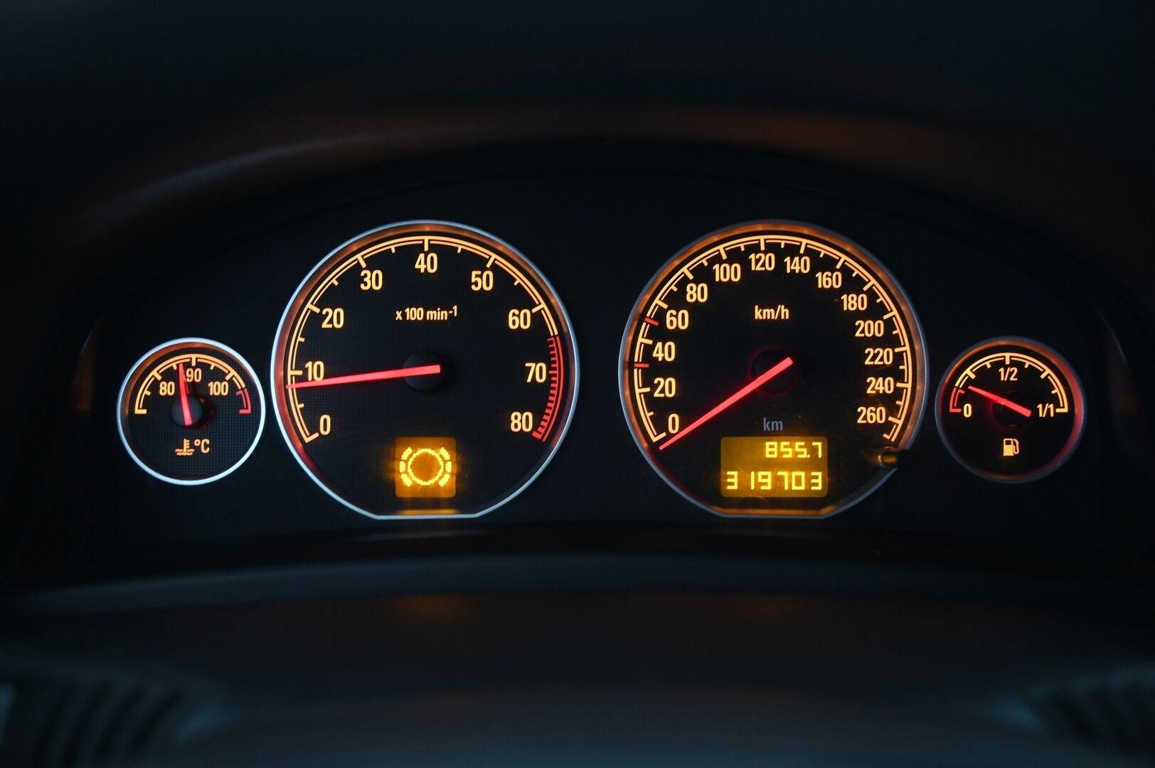 Opel Vectra 2006 4D VECTRA SEDAN 1.8-ZCF69/270 *Myydään Huutokaupat.com kautta* - https://huutokaupat.com/kohde/6558773/opel-vectra-led-lisavalo-vakkari-leimaa-helmikuuhun-2006