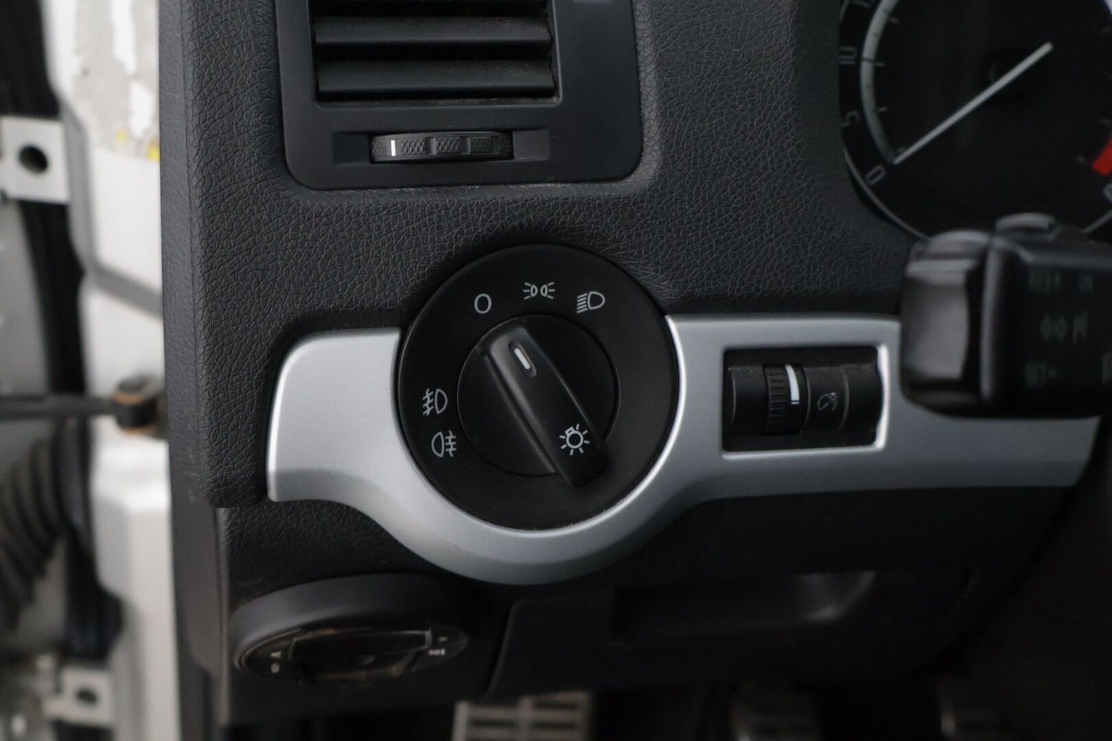 Skoda Octavia 2007 4D OCTAVIA RS COMBI 2.0TD *Yritys Outlet - Myydään vain yrityksille! / Webasto / Vetokoukku / Lohko / Vakkari / Kattokaiteet / Isofix / Kahdet renkaat / *