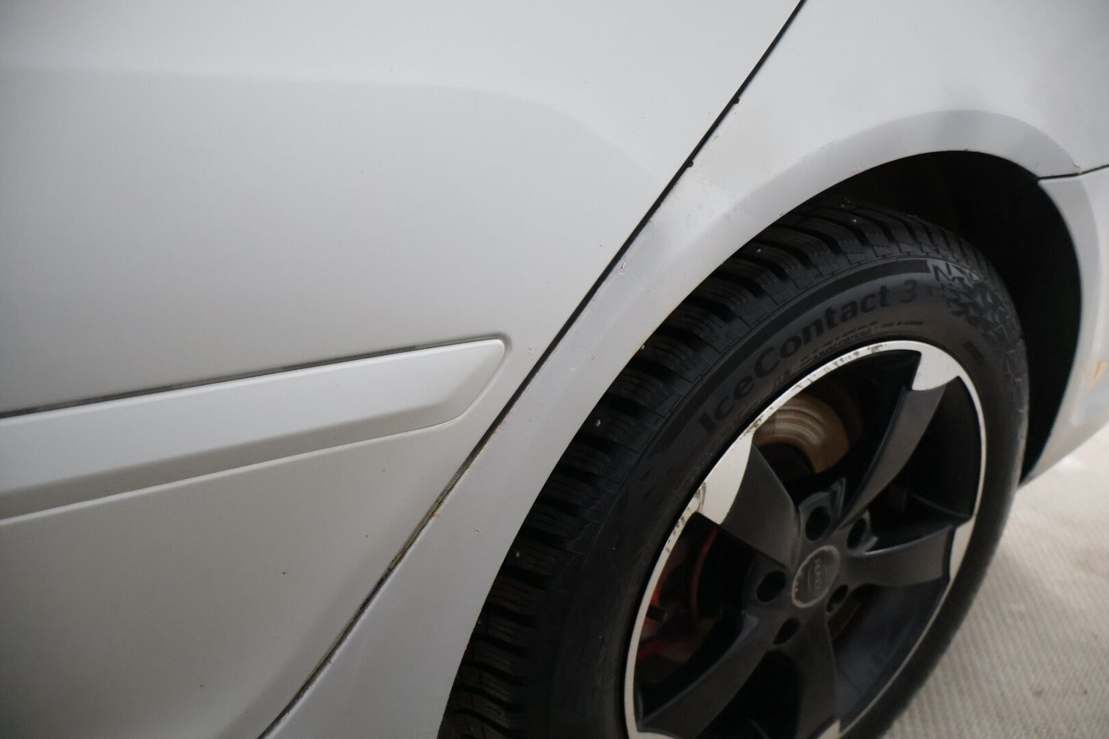 Skoda Octavia 2007 4D OCTAVIA RS COMBI 2.0TD *Yritys Outlet - Myydään vain yrityksille! / Webasto / Vetokoukku / Lohko / Vakkari / Kattokaiteet / Isofix / Kahdet renkaat / *