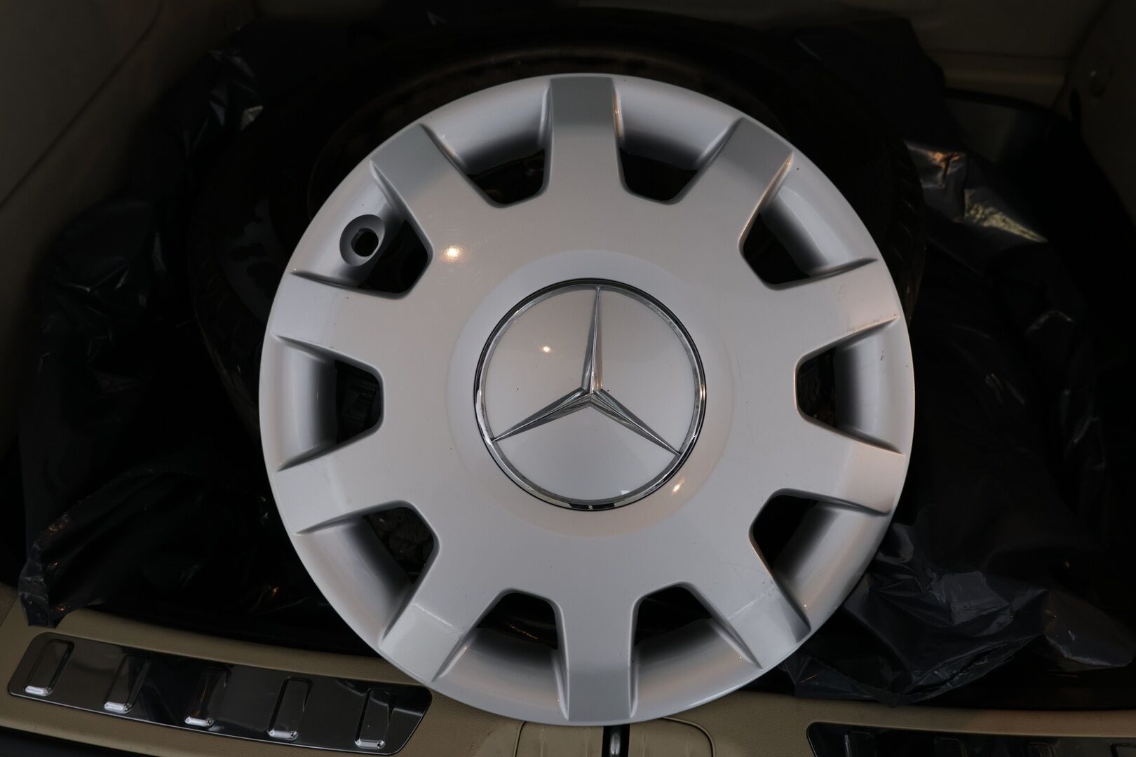 Mercedes-Benz B 2010 180 A Business - *YritysOutlet - Myydään vain Yrityksille* / Suomi-auto / Lohko+sisä / Vakkari / Vetokoukku / 2x Renkaat / Hyvät huollot!