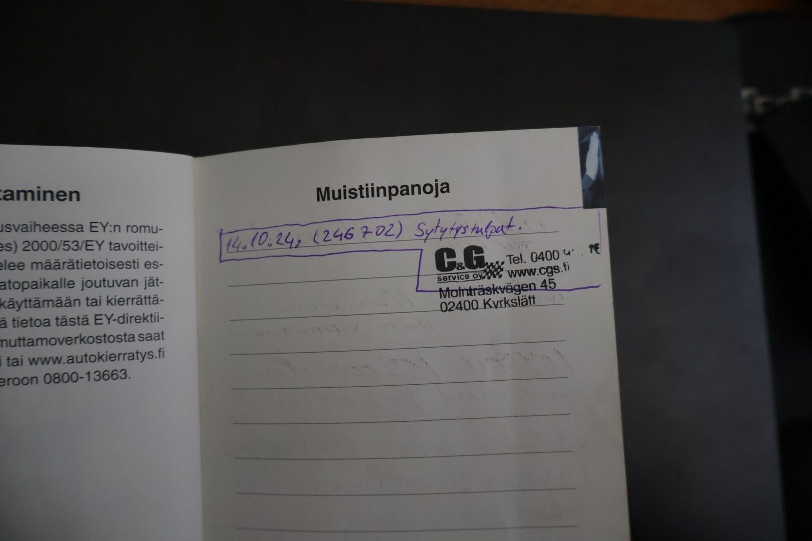 Toyota RAV4 2005 2,0 VVT-i 4WD * Lohkolämmitin / 2x renkaat / Vakkari / Tutkat * - *Kattavasti huollettu Suomiauto / Luotettavaa tekniikkaa edullisesti!*