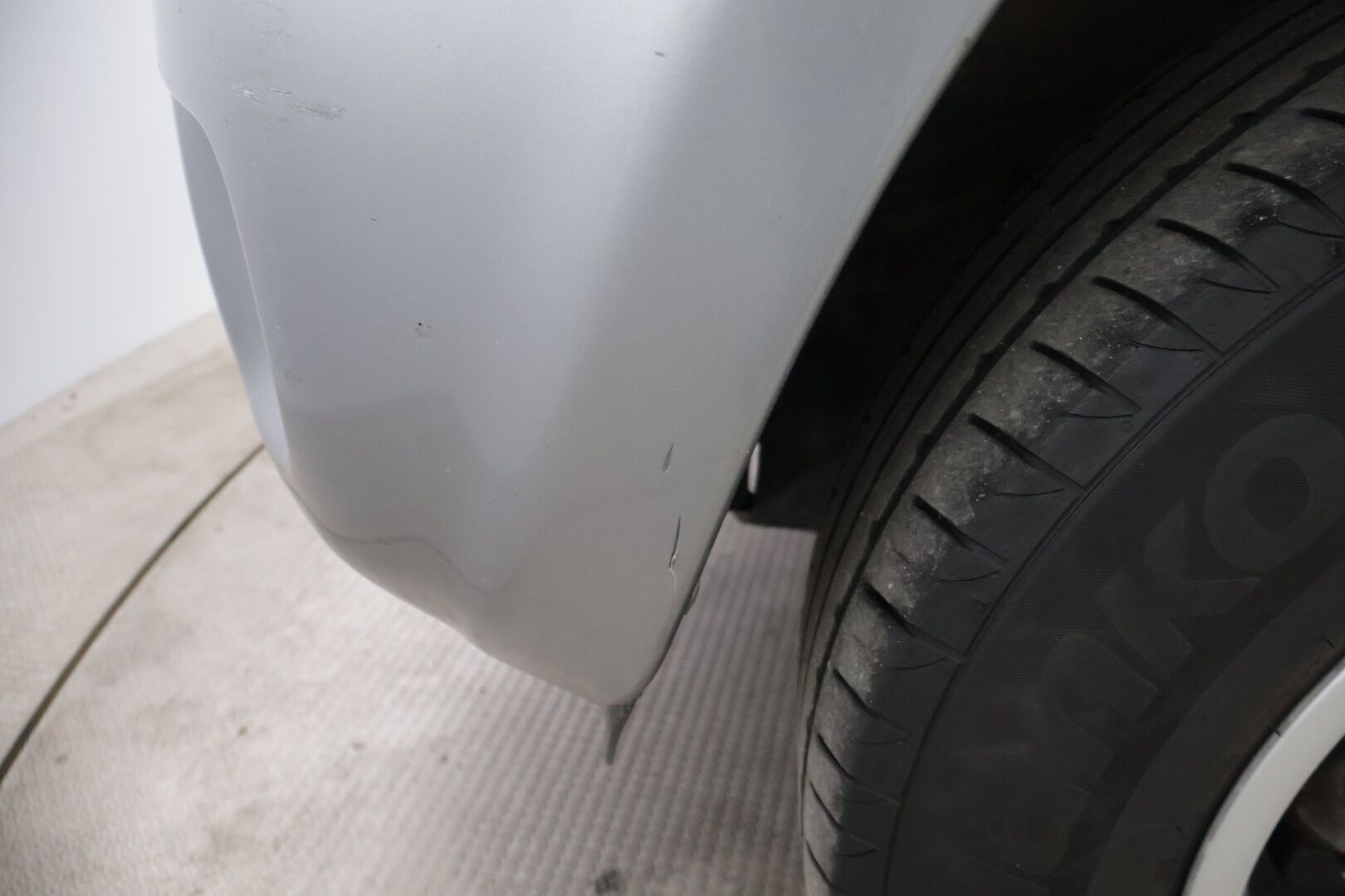 Toyota RAV4 2005 2,0 VVT-i 4WD * Lohkolämmitin / 2x renkaat / Vakkari / Tutkat * - *Kattavasti huollettu Suomiauto / Luotettavaa tekniikkaa edullisesti!*