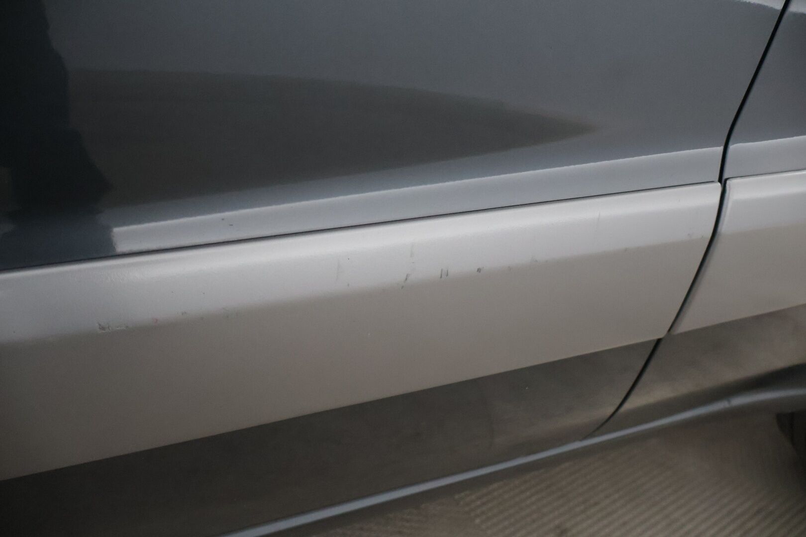 Toyota RAV4 2005 2,0 VVT-i 4WD * Lohkolämmitin / 2x renkaat / Vakkari / Tutkat * - *Kattavasti huollettu Suomiauto / Luotettavaa tekniikkaa edullisesti!*