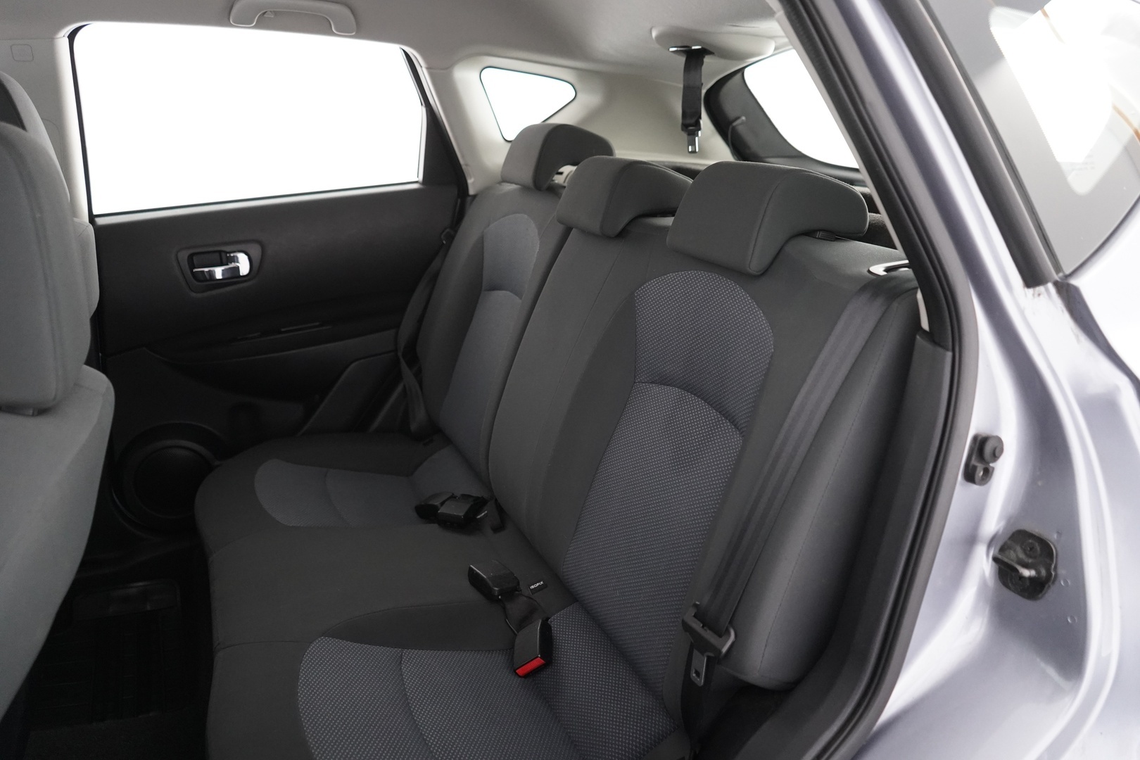 Nissan Qashqai 2013 1,6L Visia 2WD CVT Cruise - Lohko | Vakkari | kahdet renkaat Nissanin alumiinivantein | Säntillisesti huollettu | Seuraava katsastus 20.4.2027 | Suomi-auto
