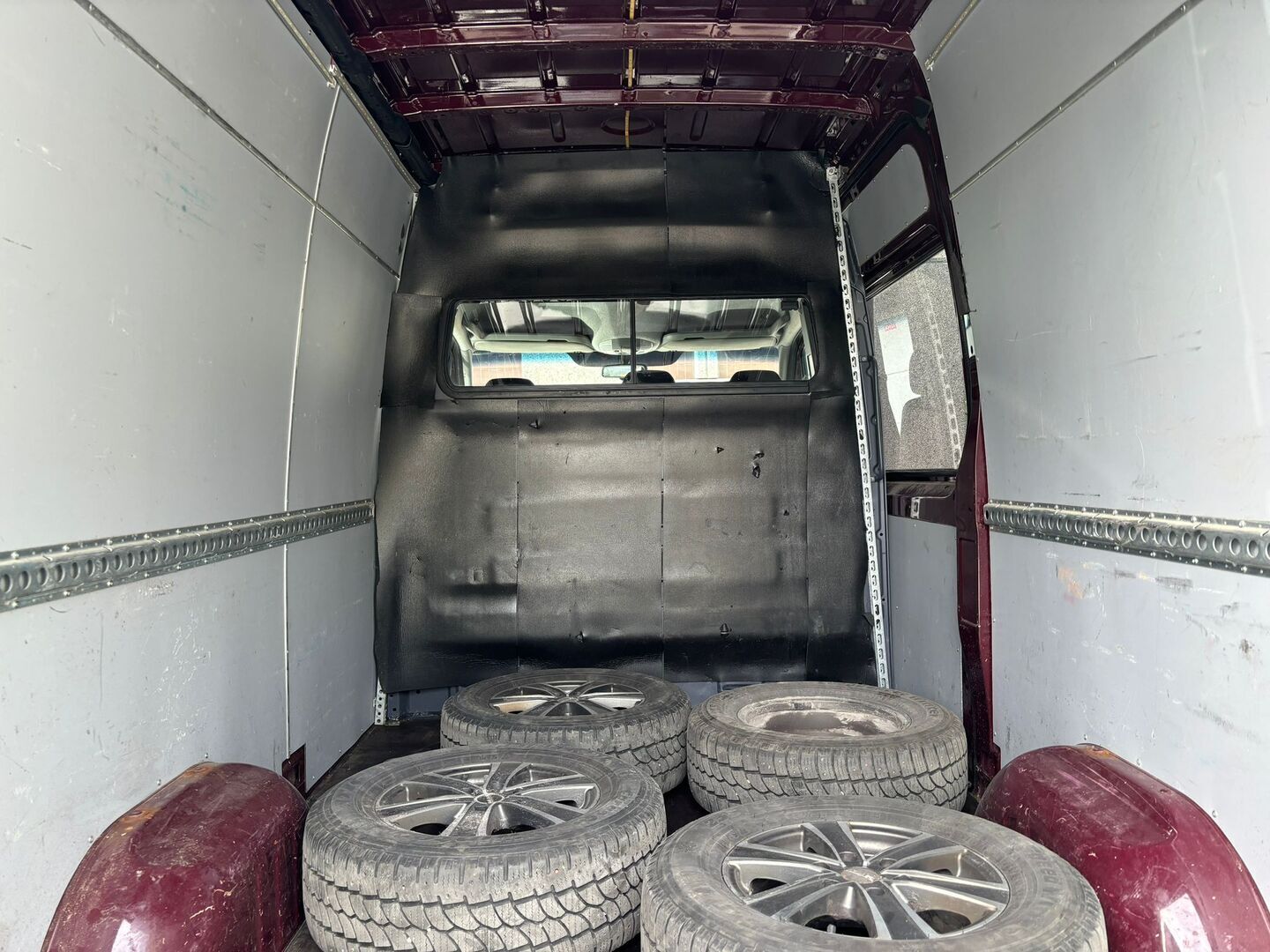 Mercedes-Benz Sprinter 2013 216CDI-3,0/37K keskipitkä A2 BE - | Vakkari | Carplay | Webasto | Tuulilasinlämmitin | Valaistettu takatila | Koukku | 2x renkaat |