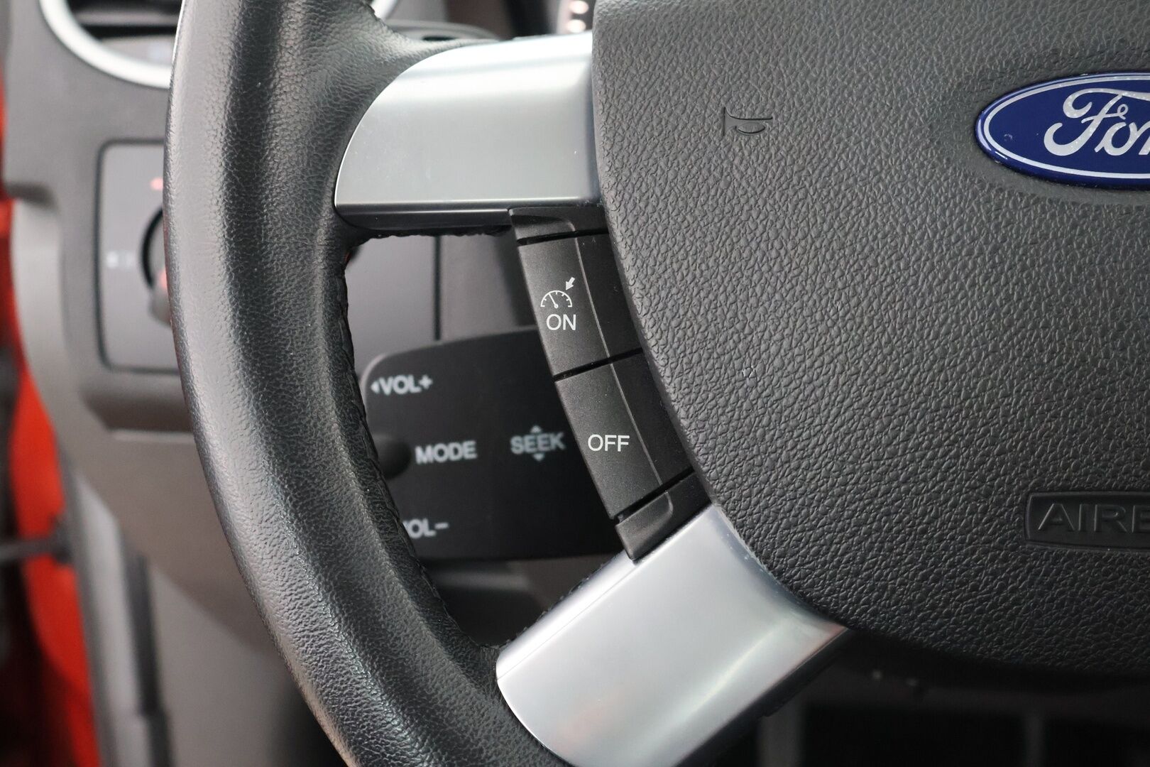 Ford Focus 2007 1,6 100hv Collection M5 Sedan - YritysOutlet - Myydään vain yrityksille - - YritysOutlet - Myydään vain yrityksille