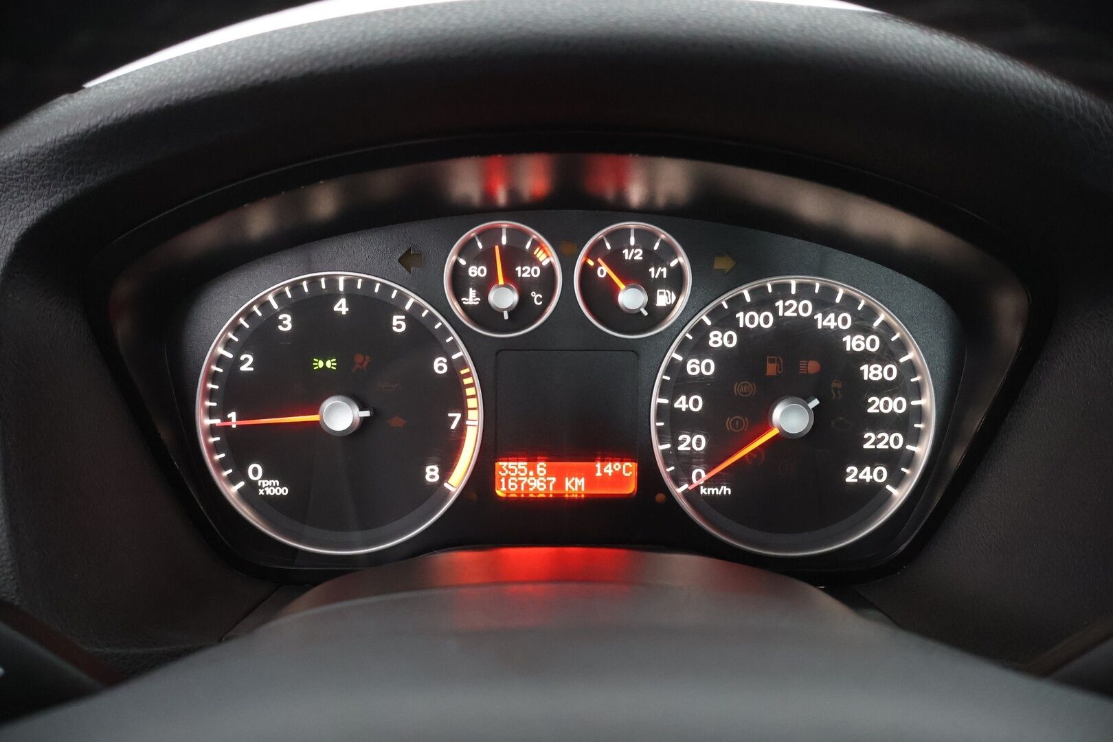 Ford Focus 2007 1,6 100hv Collection M5 Sedan - YritysOutlet - Myydään vain yrityksille - - YritysOutlet - Myydään vain yrityksille