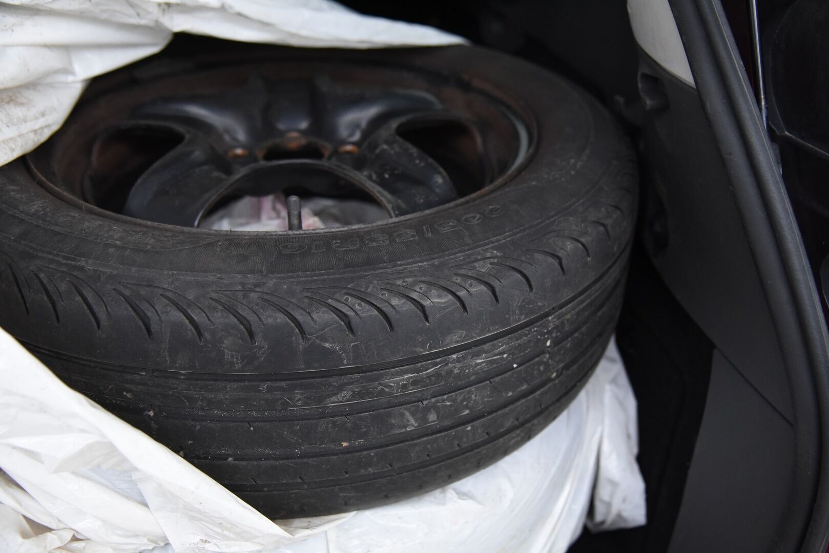 Ford Focus 2007 1,6 100hv Trend Wagon M5 / Tämä auto myydään YritysOutlet -valikoimasta vain yritykselle / - 2x renkaat & vanteet! / Hyvät huollot / 9kk leimaa jäljellä