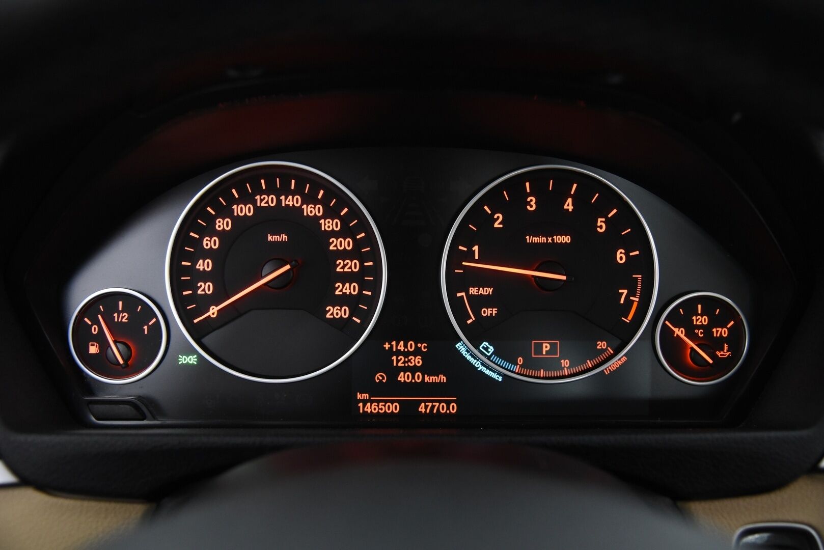 BMW 328 2013 TwinPower Turbo A xDrive F30 Sedan Business Luxury / Adapt. vak. / Harman/Kardon / Vaaleat nahat / Xenon - Tehokas ja luotettava bensa neliveto!