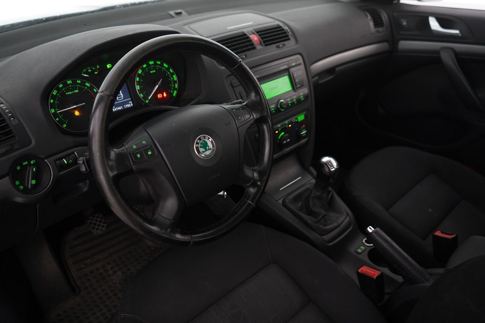 Skoda Octavia 2007 - Myydään vain yrityksille - – Tämä auto myydään YritysOutlet -valikoimasta vain yritykselle