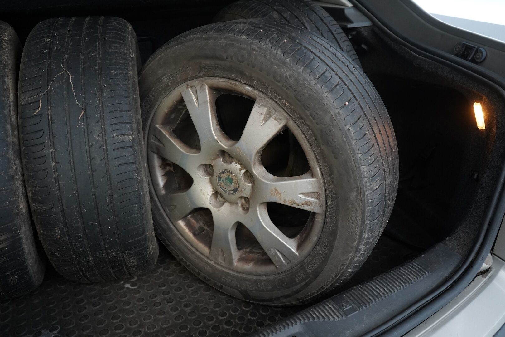 Skoda Octavia 2007 - Myydään vain yrityksille - – Tämä auto myydään YritysOutlet -valikoimasta vain yritykselle