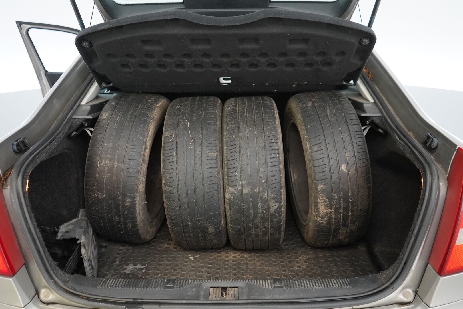 Skoda Octavia 2007 - Myydään vain yrityksille - – Tämä auto myydään YritysOutlet -valikoimasta vain yritykselle
