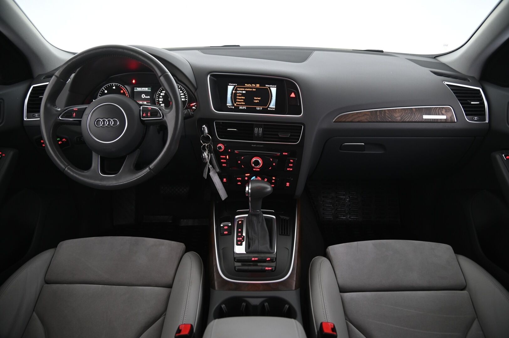 Audi Q5 2013 Business 2,0 TDI 130 kW quattro S tronic ***MYYDÄÄN HUUTOKAUPAT.COM*** - ***MYYDÄÄN HUUTOKAUPAT.COM***