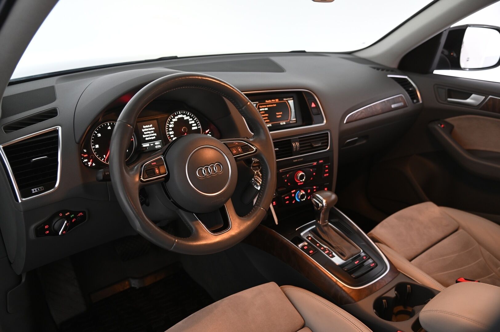 Audi Q5 2013 Business 2,0 TDI 130 kW quattro S tronic ***MYYDÄÄN HUUTOKAUPAT.COM*** - ***MYYDÄÄN HUUTOKAUPAT.COM***