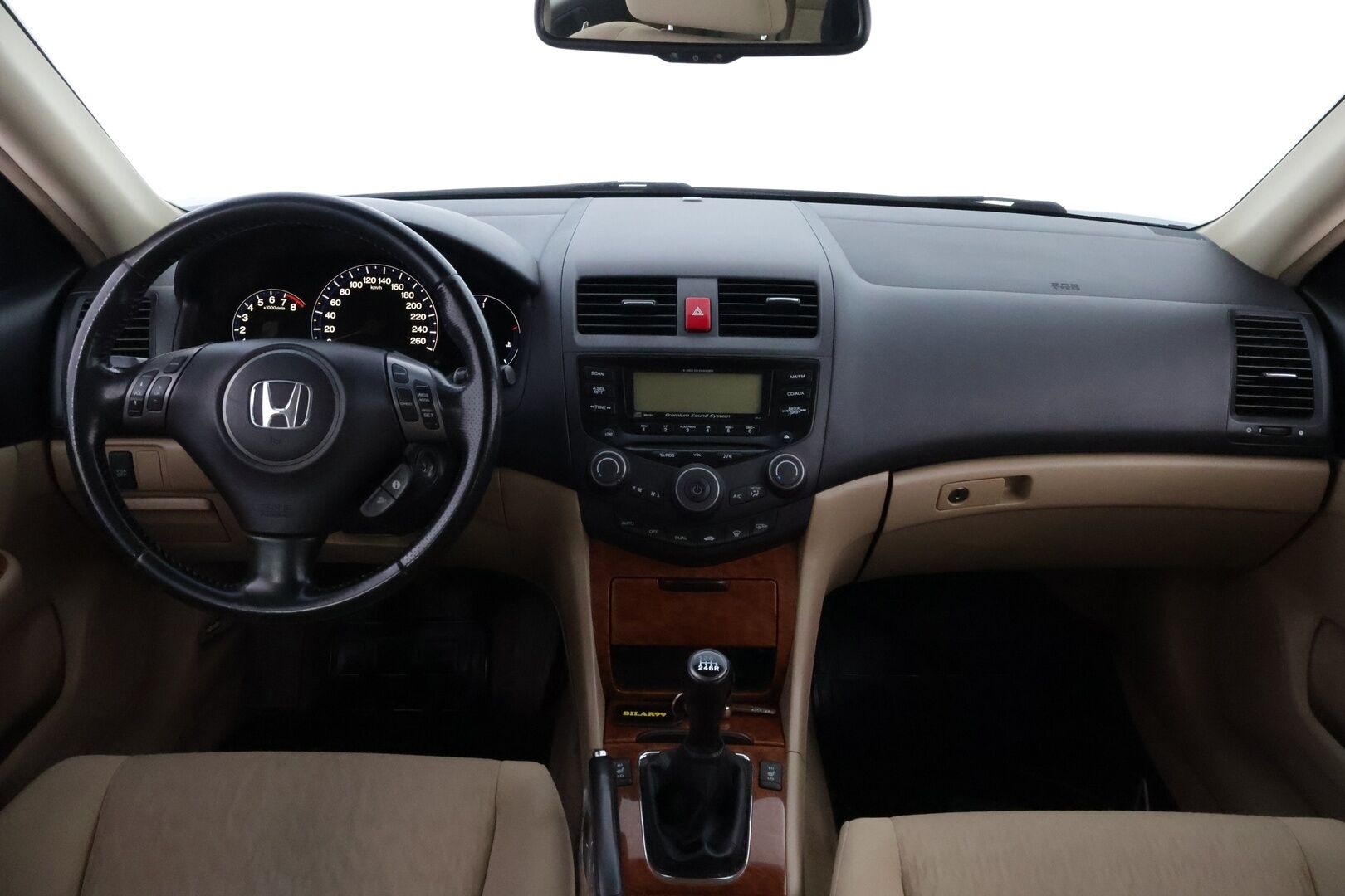 Honda Accord 2006 *MYYDÄÄN HUUTOKAUPAT.COM*