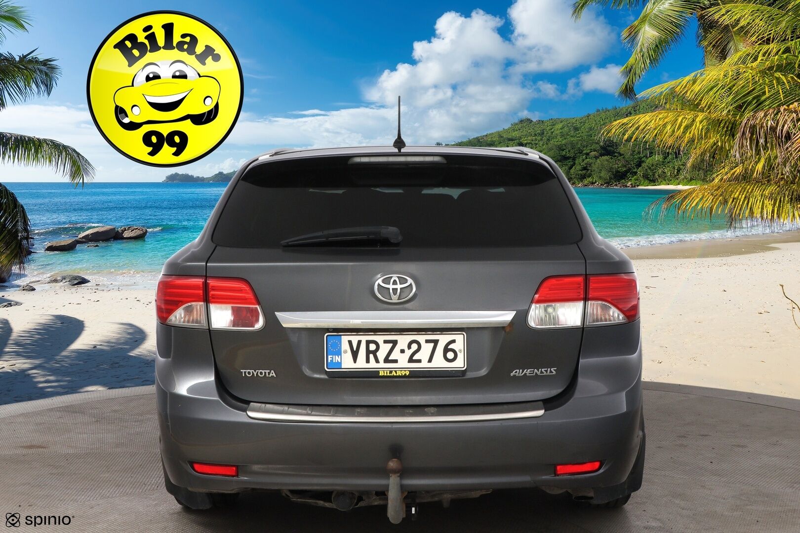 Toyota Avensis 2012 MYYDÄÄN HUUTOKAUPAT.COM