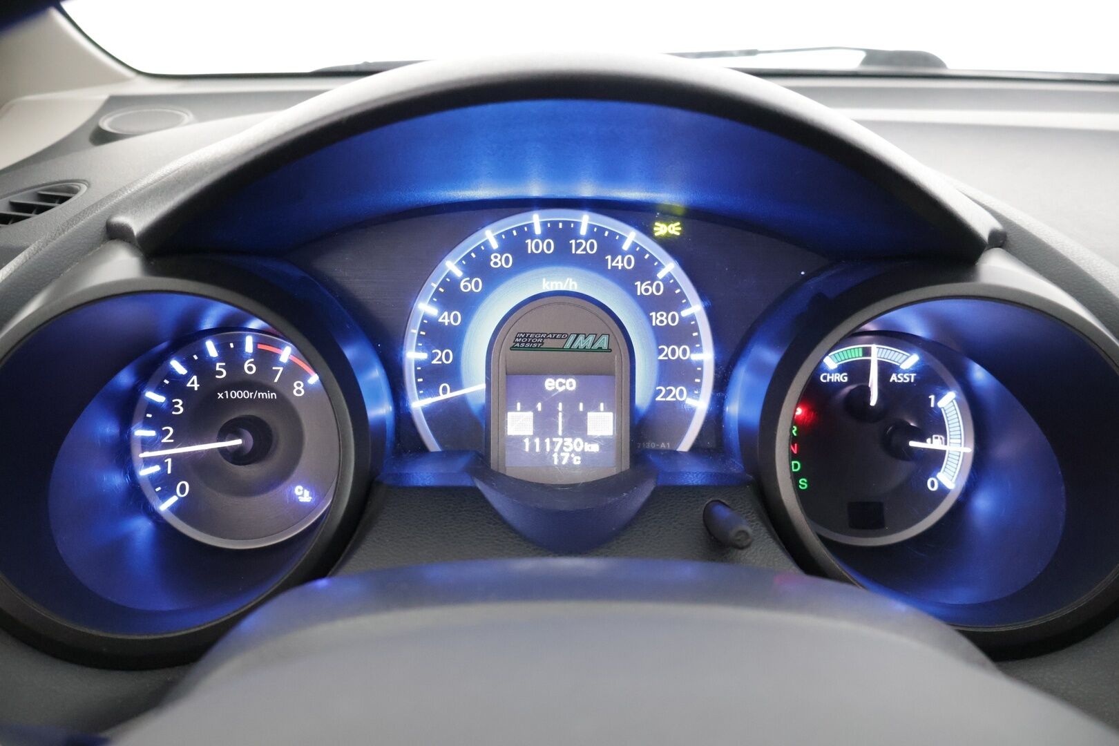 Honda Jazz 2013 5D Hybrid Comfort * Lohko+ sisäpistoke / Aut. Ilmastointi / 2x Hyvät renkaat! / Hyvin huollettu *