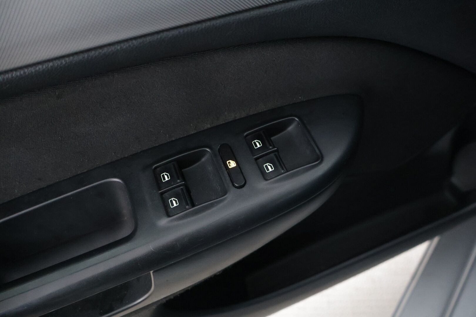 Skoda Octavia 2012 1,4 TSI Elegance DSG Autom. *Myydään Huutokaupat.com* - *Myydään Huutokaupat.com* Vetokoukku / Lohko + Sisäpistoke / Suomiauto / Vakkari / Bluetooth /  