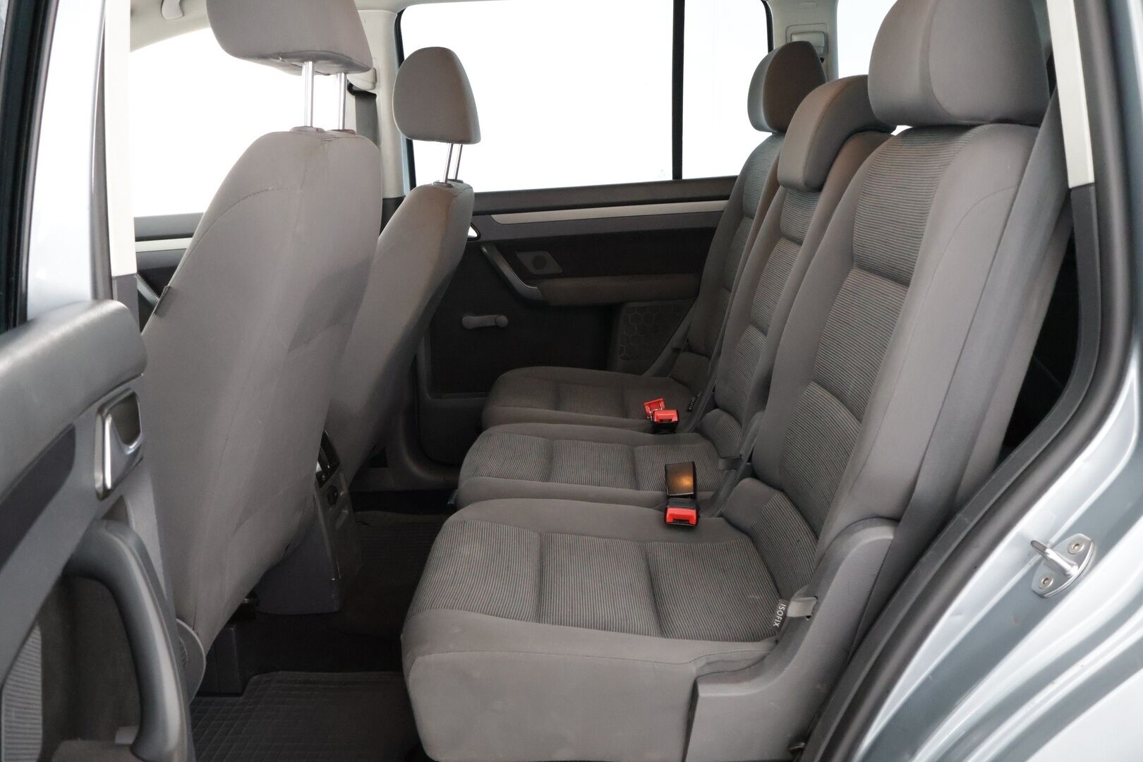 Volkswagen Touran 2008 Conceptline 1,9 TDI 77 kW 7-hlö *YritysOutlet - Myydään vain yrityksille * - ** Lohko / Vakkari / Leimaa 11/26 asti / Kahdet renkaat **