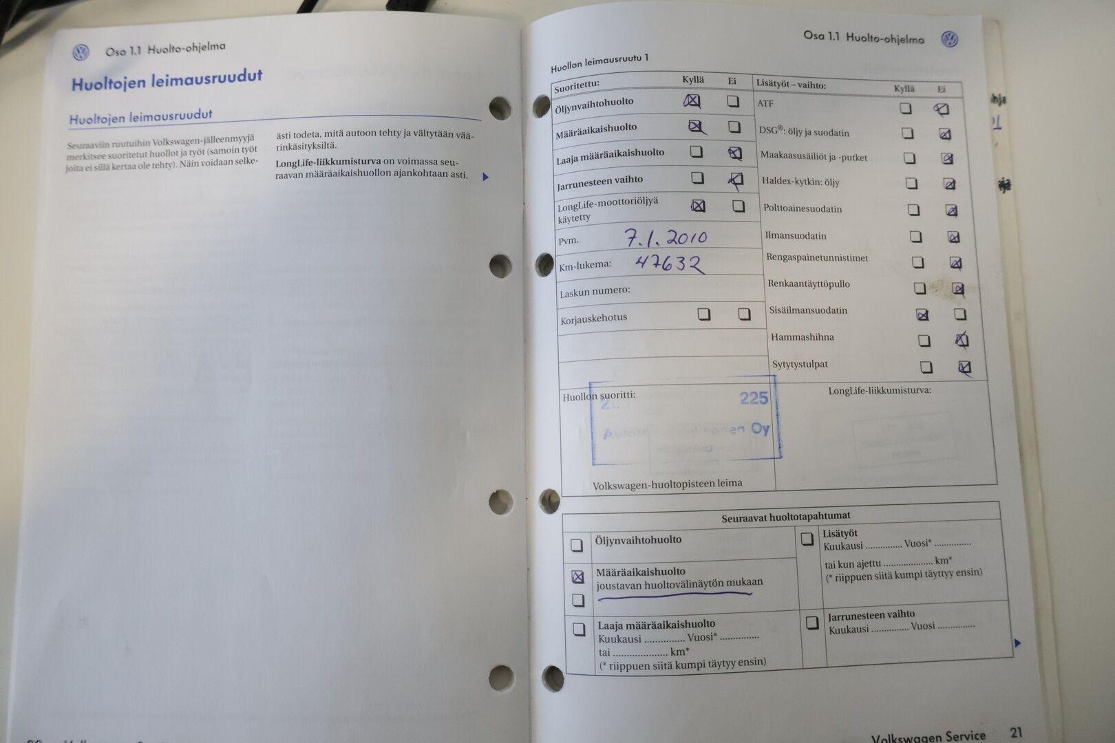 Volkswagen Touran 2008 Conceptline 1,9 TDI 77 kW 7-hlö *YritysOutlet - Myydään vain yrityksille * - ** Lohko / Vakkari / Leimaa 11/26 asti / Kahdet renkaat **