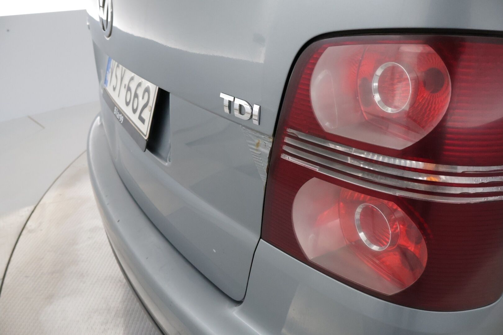 Volkswagen Touran 2008 Conceptline 1,9 TDI 77 kW 7-hlö *YritysOutlet - Myydään vain yrityksille * - ** Lohko / Vakkari / Leimaa 11/26 asti / Kahdet renkaat **