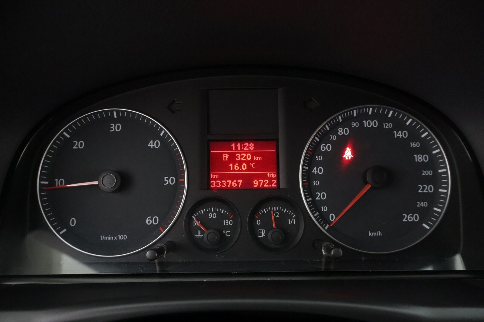 Volkswagen Touran 2008 Conceptline 1,9 TDI 77 kW 7-hlö *YritysOutlet - Myydään vain yrityksille * - ** Lohko / Vakkari / Leimaa 11/26 asti / Kahdet renkaat **