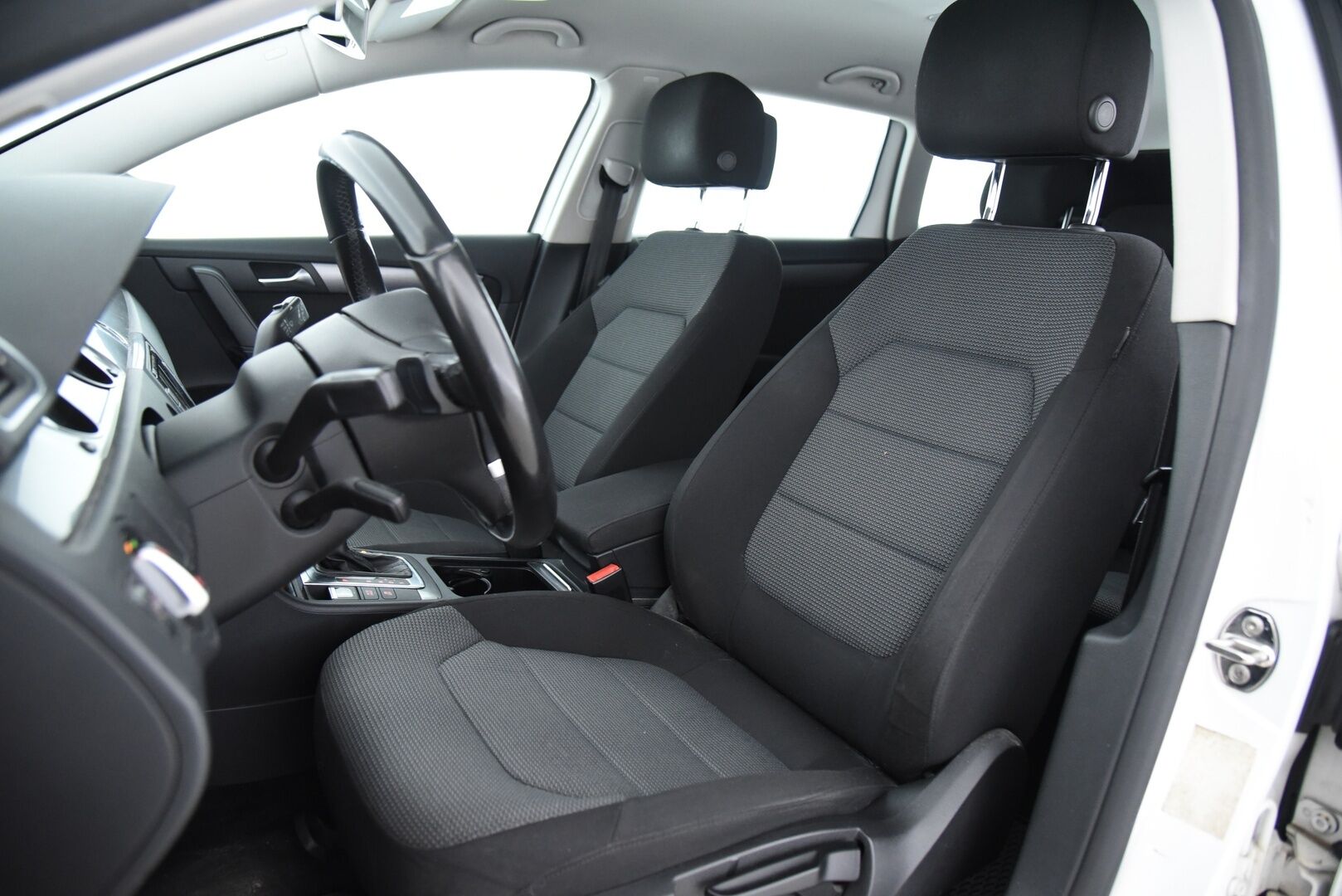 Volkswagen Passat 2012 Variant Comfortline 1,4 TSI MultiFuel 118 kW (160 hv) DSG-aut / Myydään huutokaupat.com:issa! - Myydään vain huutokaupat.com:issa! 