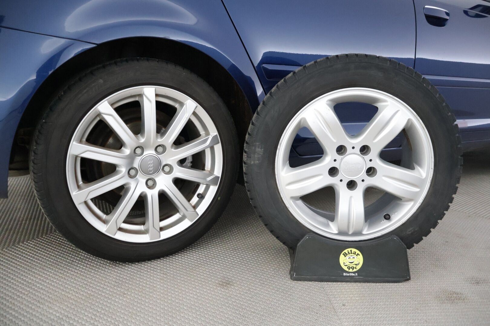 Audi A3 2012 Sportback Attraction S line Business Plus 1,2 TFSI 77 kW Start-Stop // Lohko / Bi-Xenon / Vakkari / Suomi-auto // - Viimeinen huolto 146tkm 3/2025 / Kahdet hyvät renkaat