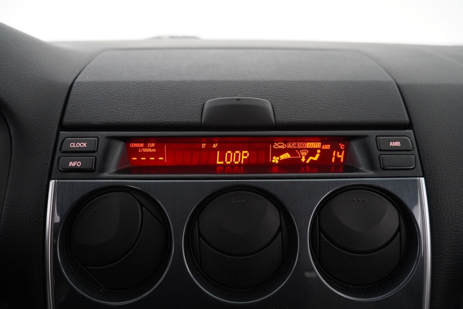 Mazda 6 2007 YritysOutlet - Myydään vain yrityksille - – Tämä auto myydään YritysOutlet -valikoimasta vain yritykselle