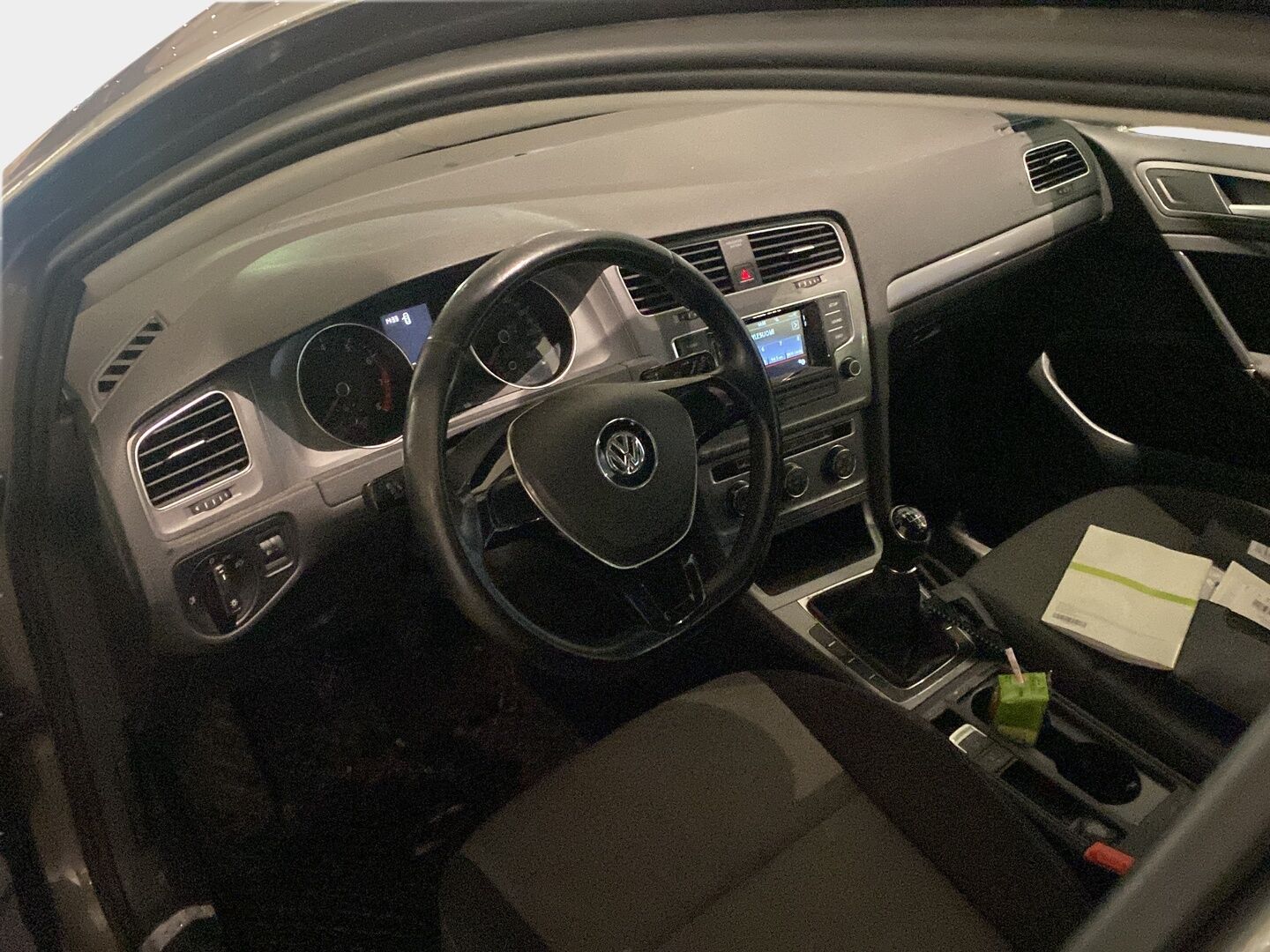 Volkswagen Golf 2014 Variant Trendline 1,2 TSI 63 kW (85 hv) BlueMotion Technology - YritysOutlet - Myydään vain yrityksille - – Tämä auto myydään YritysOutlet -valikoimasta vain yritykselle