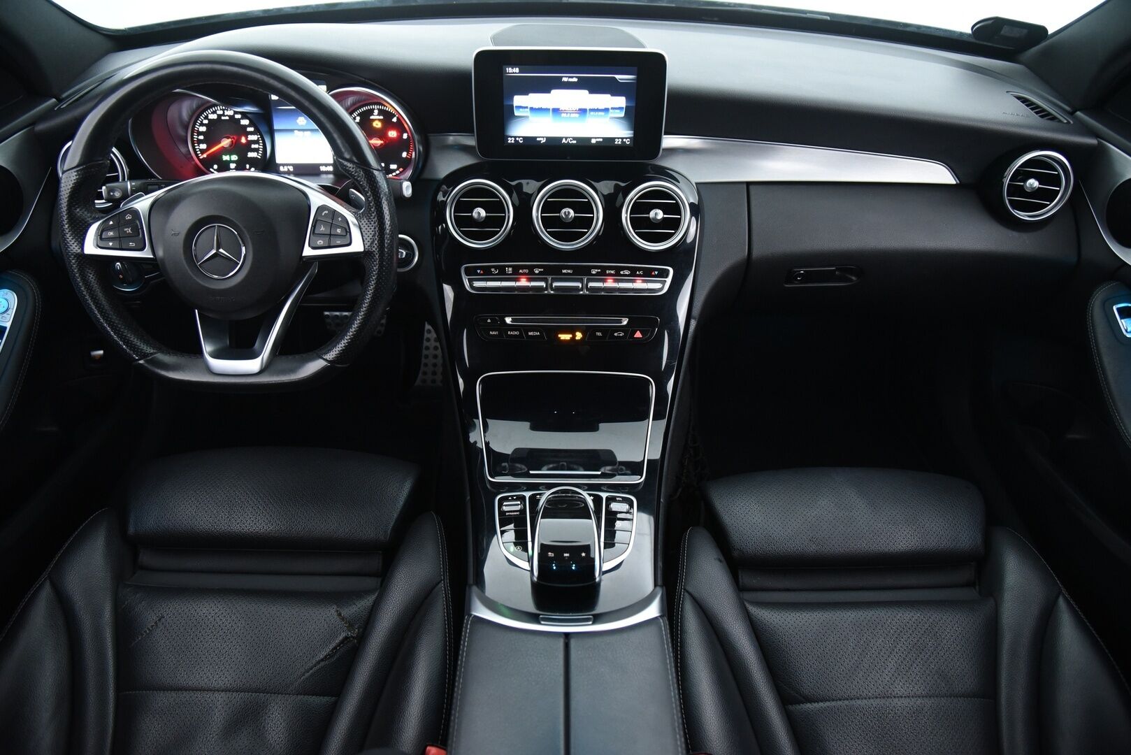 Mercedes-Benz C 2018 250 d T A Premium Business AMG / IHC+ / Nahkasisusta / Muistipenkit / 360° / Ambient / - Harvinainen ja Tehokas 204hv malli! - HULLUT VÄLIPÄIVÄT KORKOTARJOUS 2,49%