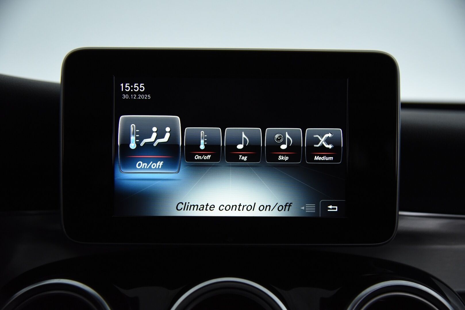 Mercedes-Benz C 2018 250 d T A Premium Business AMG / IHC+ / Nahkasisusta / Muistipenkit / 360° / Ambient / - Harvinainen ja Tehokas 204hv malli! - HULLUT VÄLIPÄIVÄT KORKOTARJOUS 2,49%