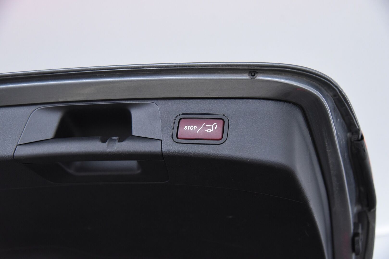 Mercedes-Benz C 2018 250 d T A Premium Business AMG / IHC+ / Nahkasisusta / Muistipenkit / 360° / Ambient / - Harvinainen ja Tehokas 204hv malli! - HULLUT VÄLIPÄIVÄT KORKOTARJOUS 2,49%