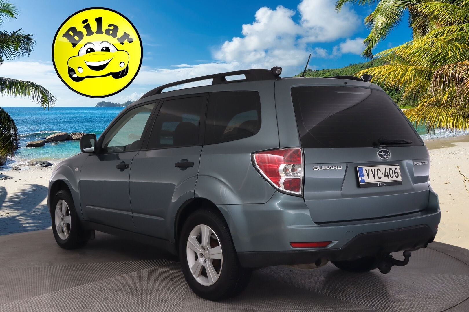 Subaru Forester 2010 2,0 X BR AT - Vakkari | Koukku | Lohko + sisäpistoke | 2x renkaat aluvanteilla