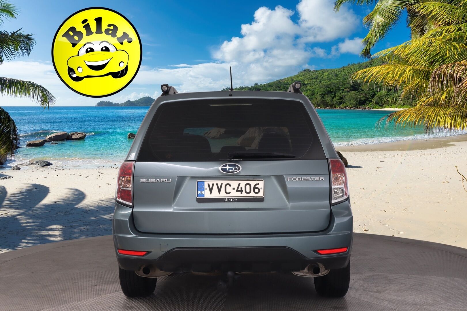 Subaru Forester 2010 2,0 X BR AT - Vakkari | Koukku | Lohko + sisäpistoke | 2x renkaat aluvanteilla