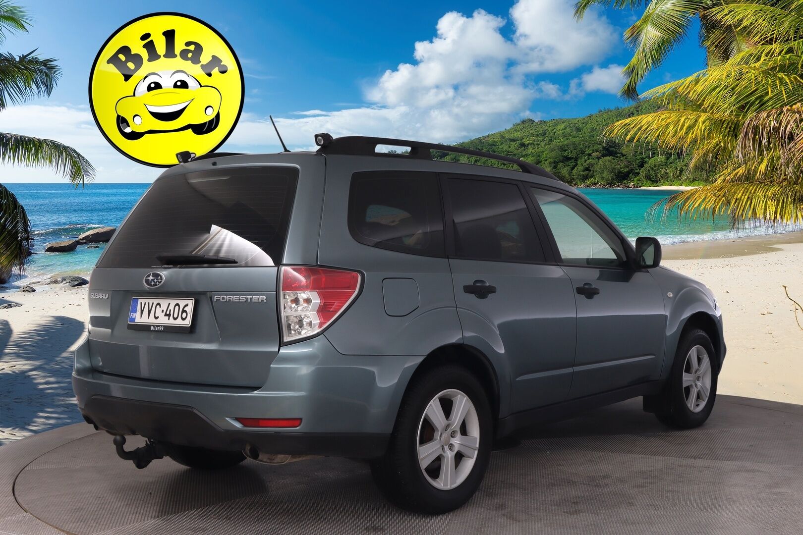 Subaru Forester 2010 2,0 X BR AT - Vakkari | Koukku | Lohko + sisäpistoke | 2x renkaat aluvanteilla