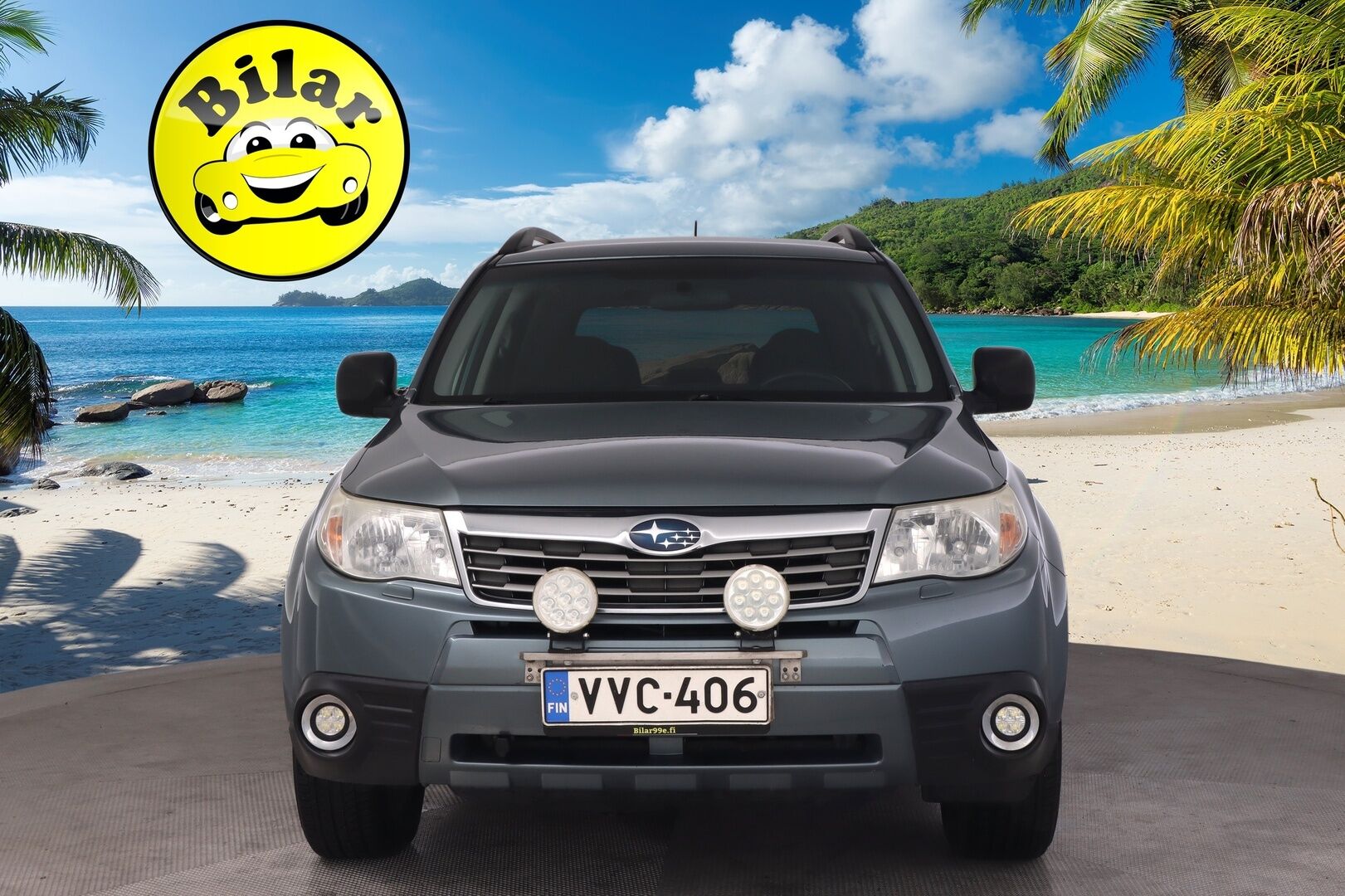 Subaru Forester 2010 2,0 X BR AT - Vakkari | Koukku | Lohko + sisäpistoke | 2x renkaat aluvanteilla