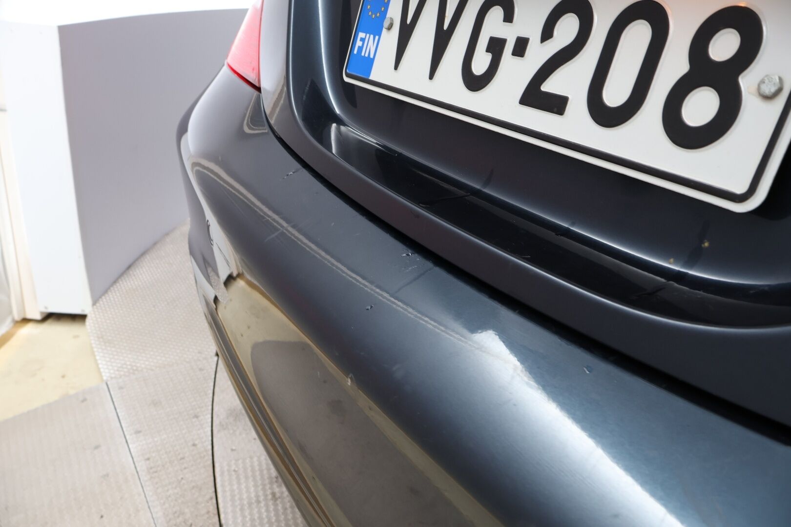 Mercedes-Benz CLS 2005 350 V6 Business A * - YritysOutlet - Myydään vain yrityksille - – Tämä auto myydään YritysOutlet -valikoimasta vain yritykselle