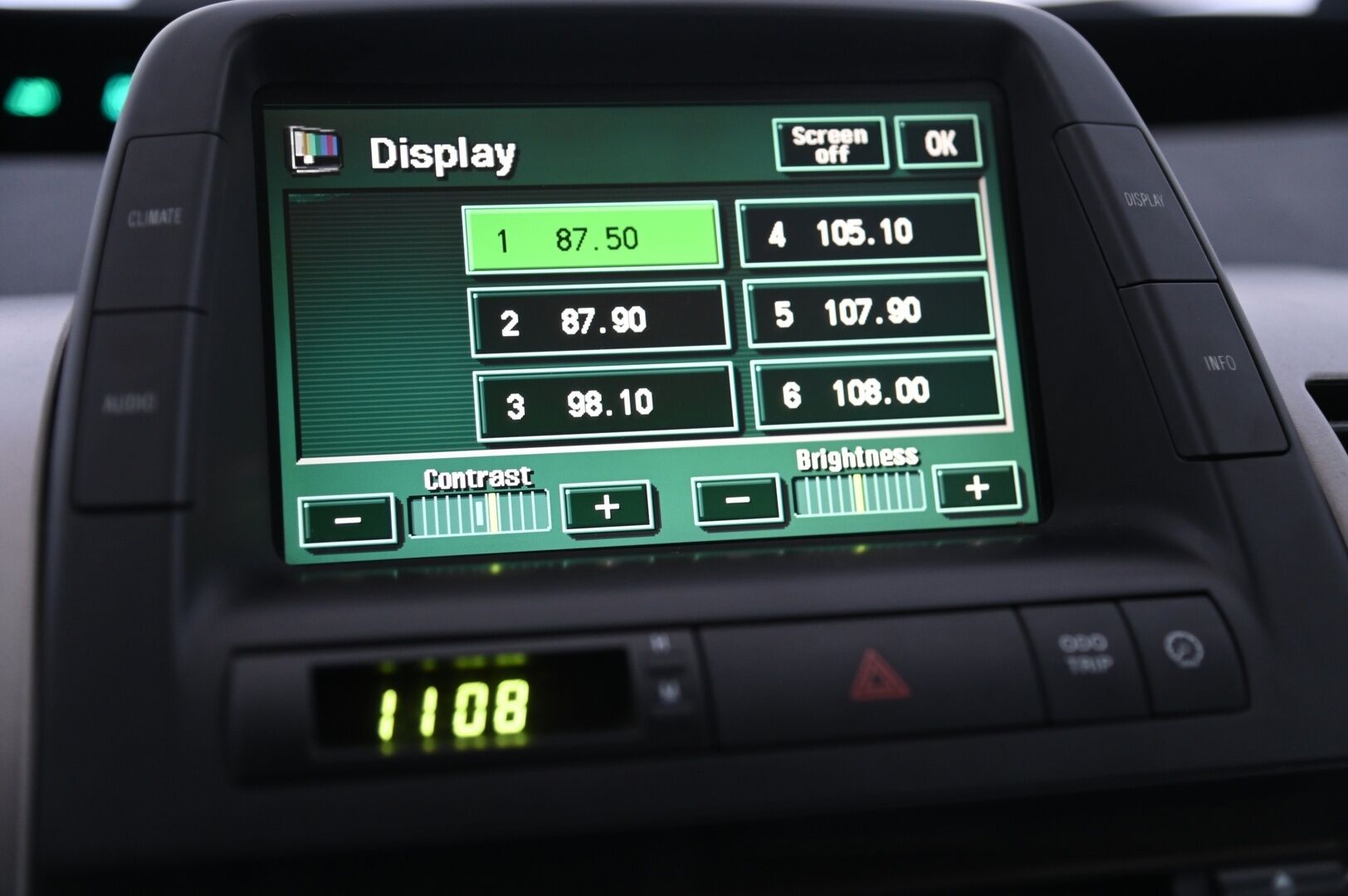 Toyota Prius 2007 1.5 Hybrid Liftback *Vakionopeudensäädin / Ilmastointi / Penkinlämmittimet* - 2x Renkaat / 2x avain / Lohkolämmitin sisätilan pistokkeella* 