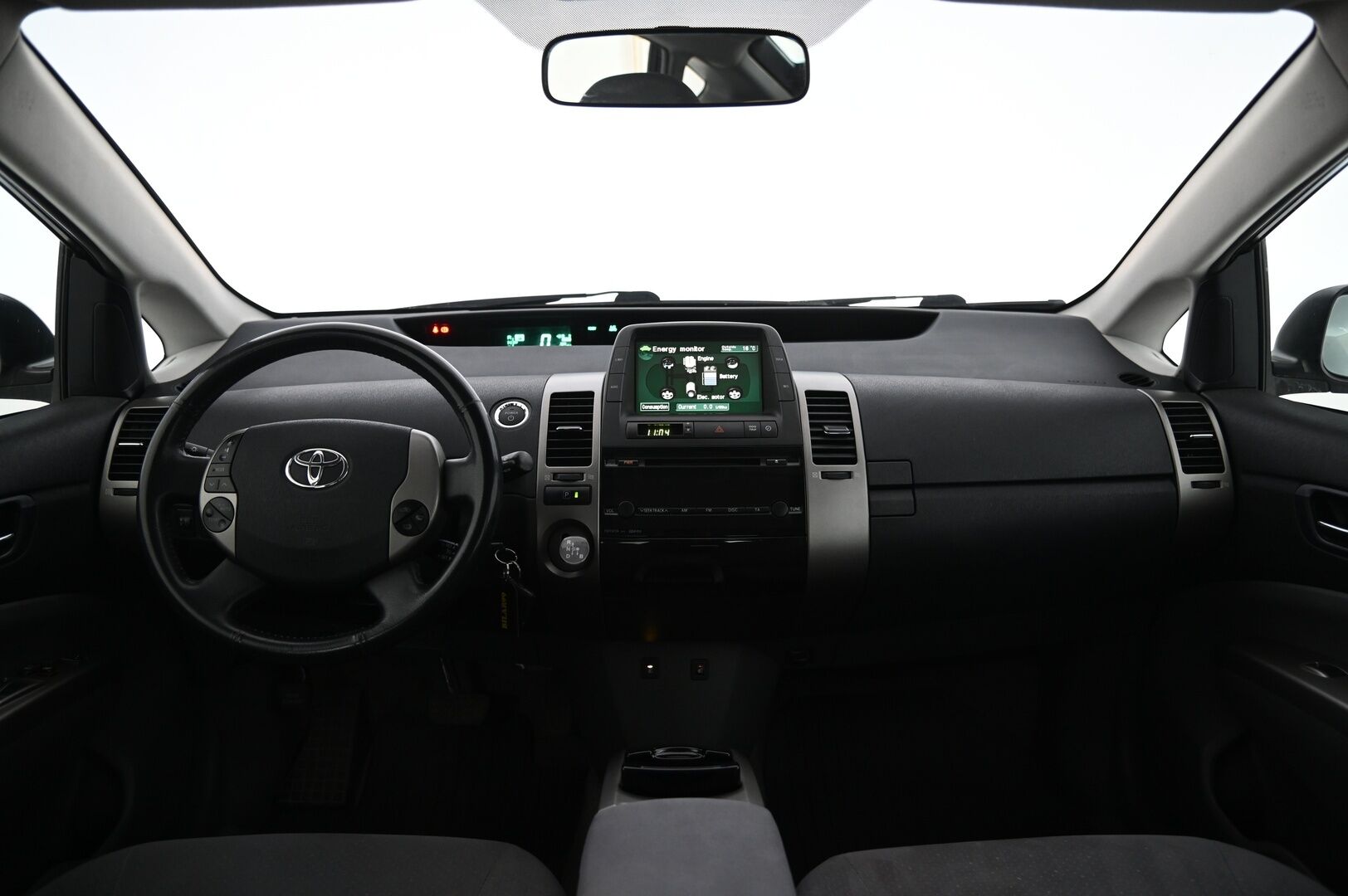 Toyota Prius 2007 1.5 Hybrid Liftback *Vakionopeudensäädin / Ilmastointi / Penkinlämmittimet* - 2x Renkaat / 2x avain / Lohkolämmitin sisätilan pistokkeella* 