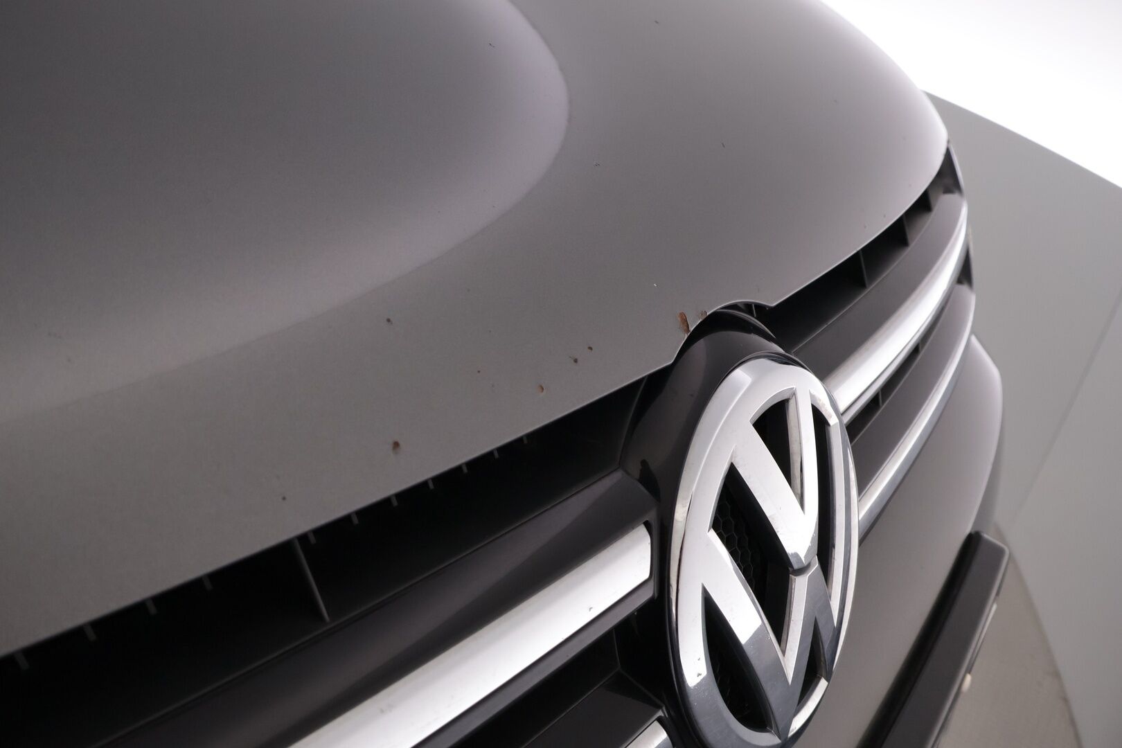 Volkswagen Touareg 2011 3,0 V6 TDI 176 kW (240 hv) 4XMOTION BlueMotion Technology Tiptronic-automaatti - YritysOutlet - Myydään vain yrityksille - Hyvät varusteet / Yritysasiakkaille myynnissä!