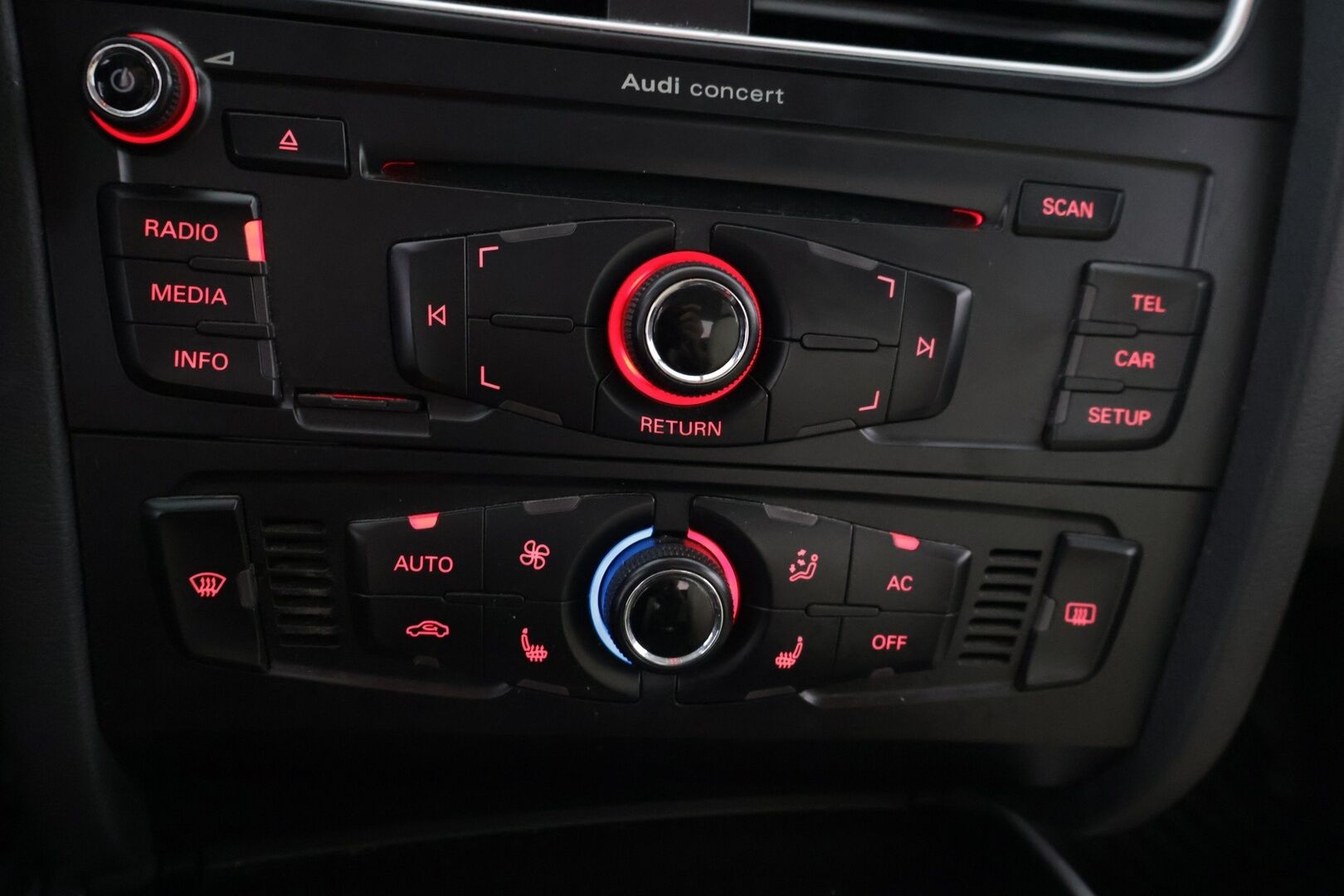 Audi A5 2011 Sportback Business 1,8 TFSI 118 kW multitronic-autom.** YritysOutlet - Myydään vain yrityksille - Juuri katsastettu | Suomi-auto | Webasto | Lohko | Vakkari | Xenon | Sporttipenkit | 2x Renkaat alumiinivanteilla